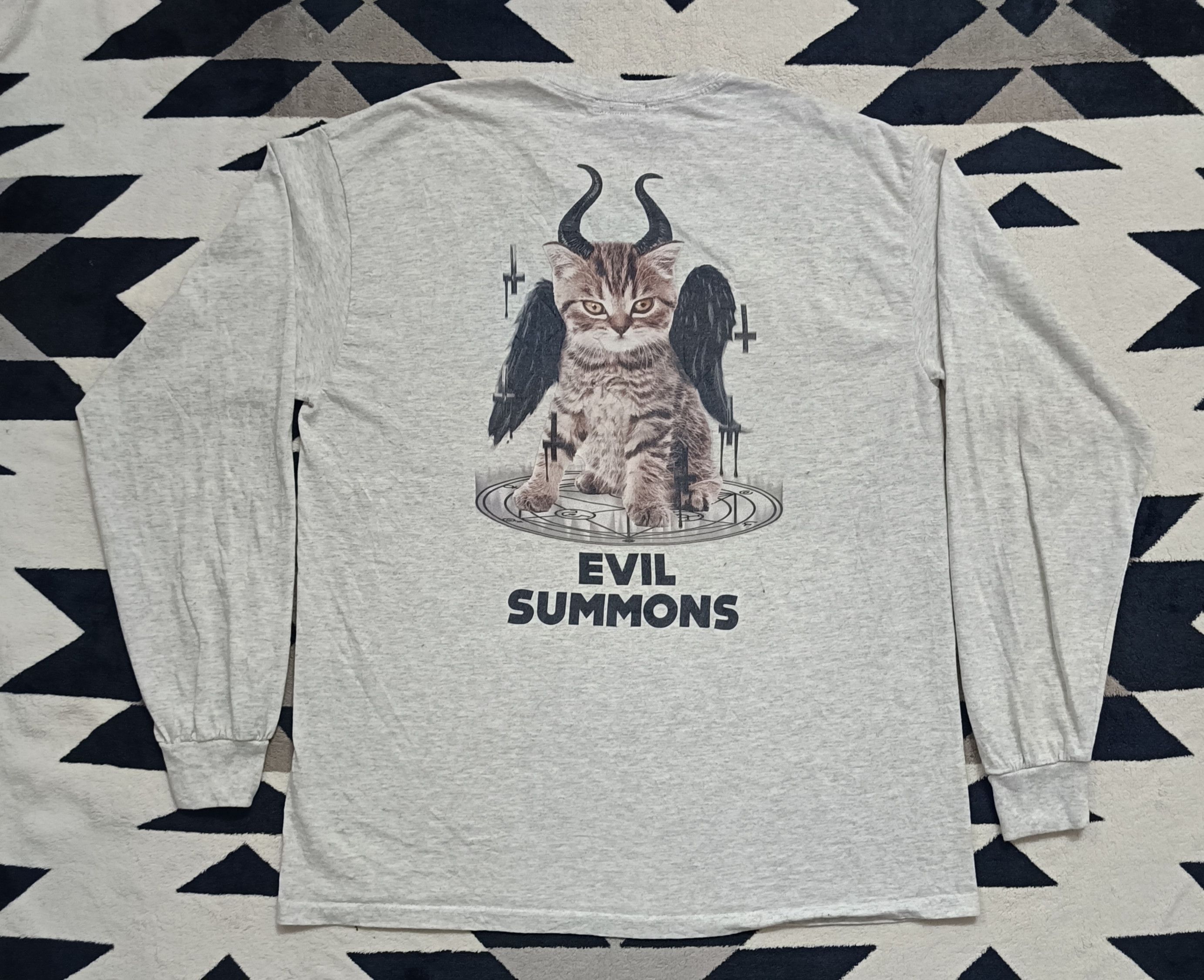 Japanese Brand 🔥🔥Rare Milkboy Evil Long Sleeve Tee Size US L / EU 52-54 / 3 - 4 Thumbnail
