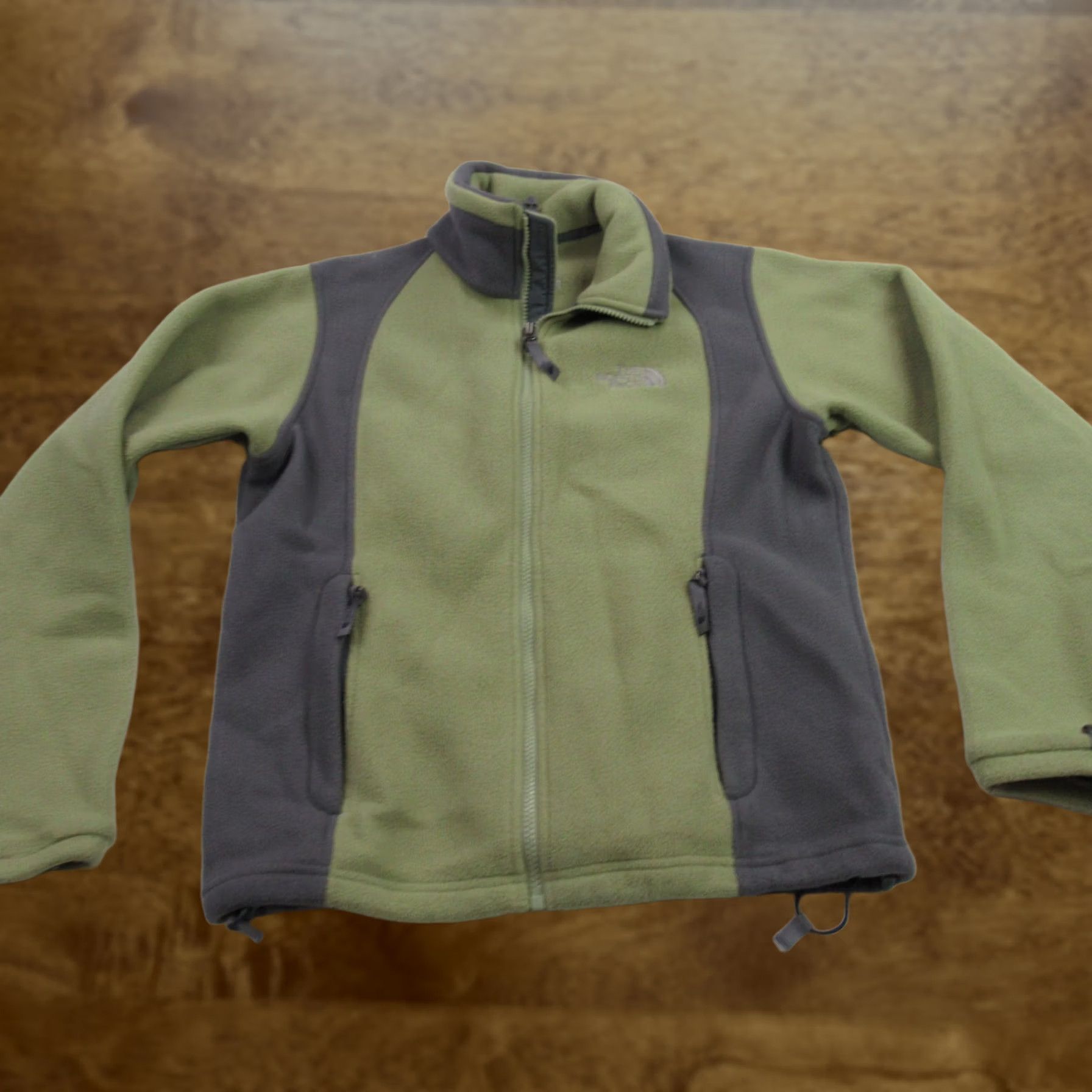 The North Face The North Face Jacket Womens Small Long Sleeve Green Fleece Full Zip Outdoors Size S / US 4 / IT 40 - 1 Thumbnail