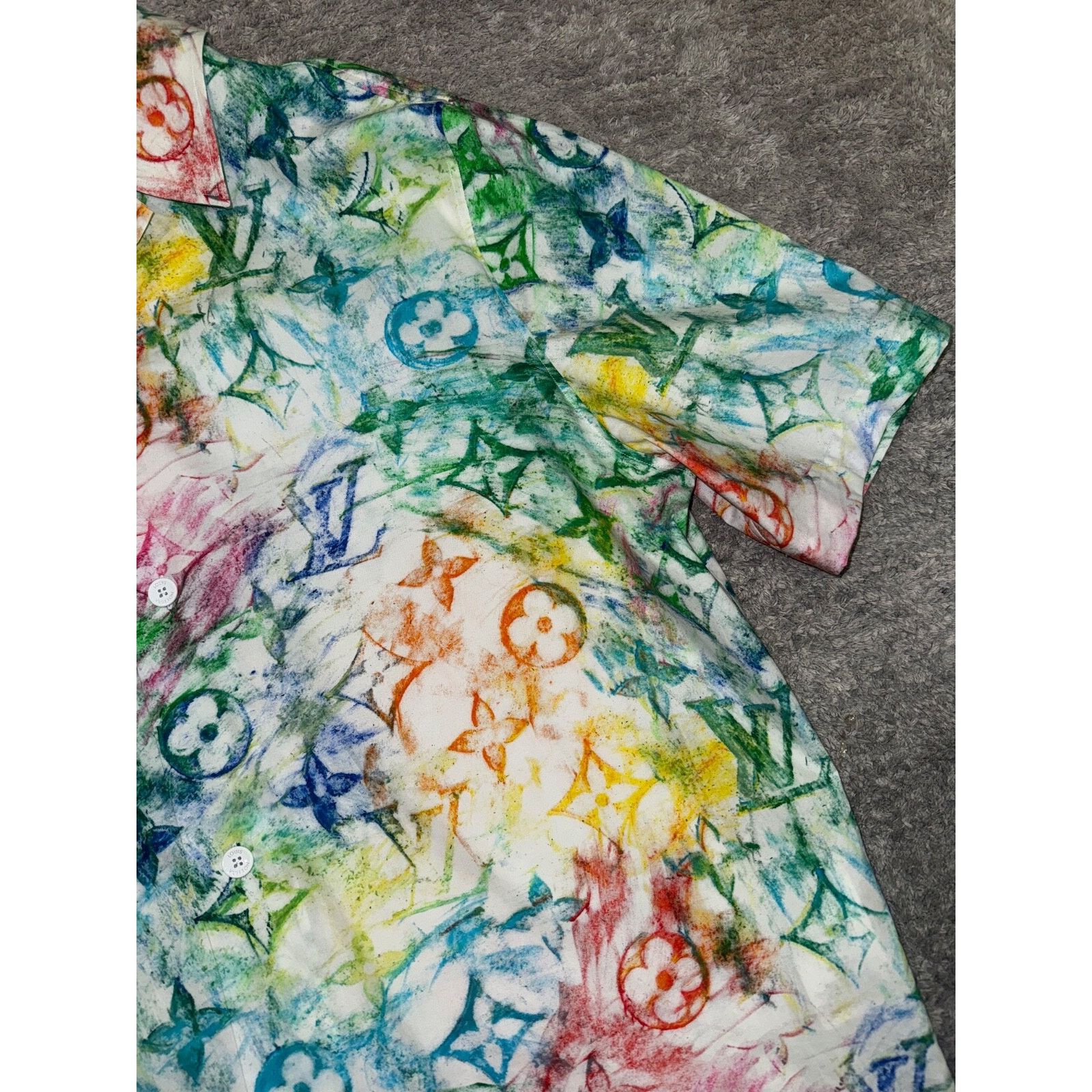 Louis Vuitton Louis Vuitton Pastel Multicolor Monogram Logo Short Sleeve Size US L / EU 52-54 / 3 - 8 Thumbnail