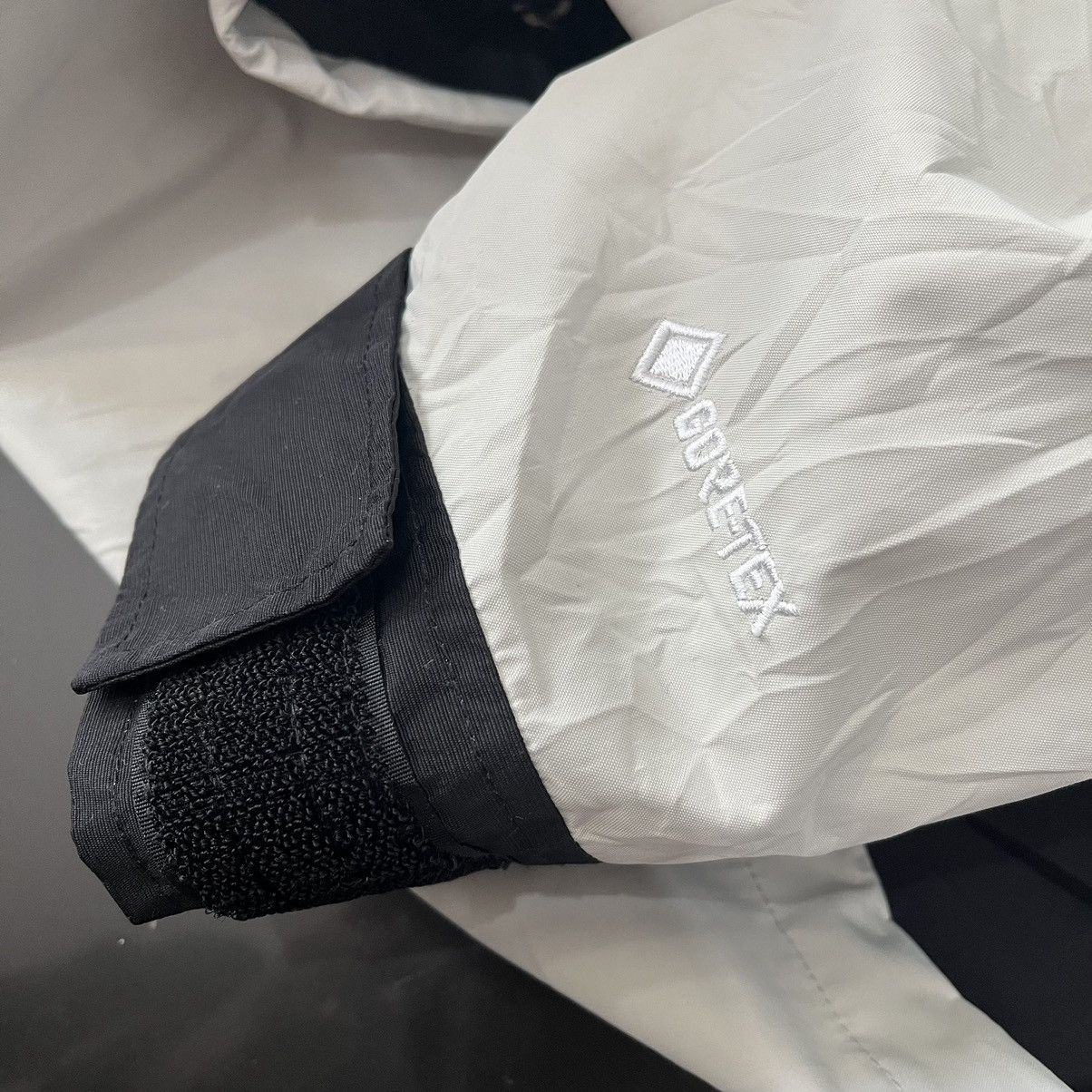 The North Face The north face x Goretex Size US L / EU 52-54 / 3 - 11 Thumbnail