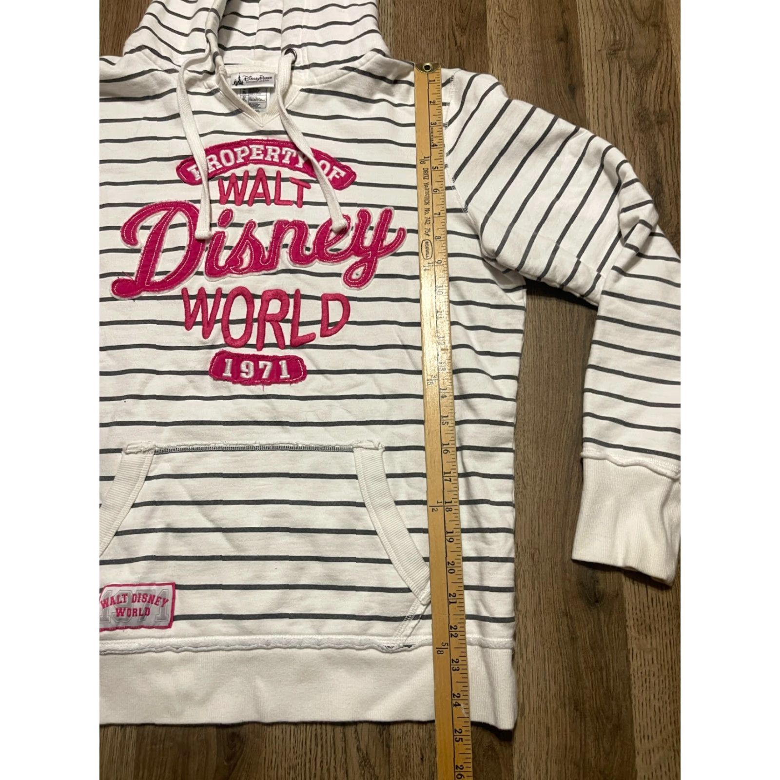 Disney Disney Hoodie Womens L White Black Striped Walt Disney World Disney Hoodie Womens L White Black Striped Walt Disney World Disney Size L / US 10 / IT 46 - 7 Thumbnail