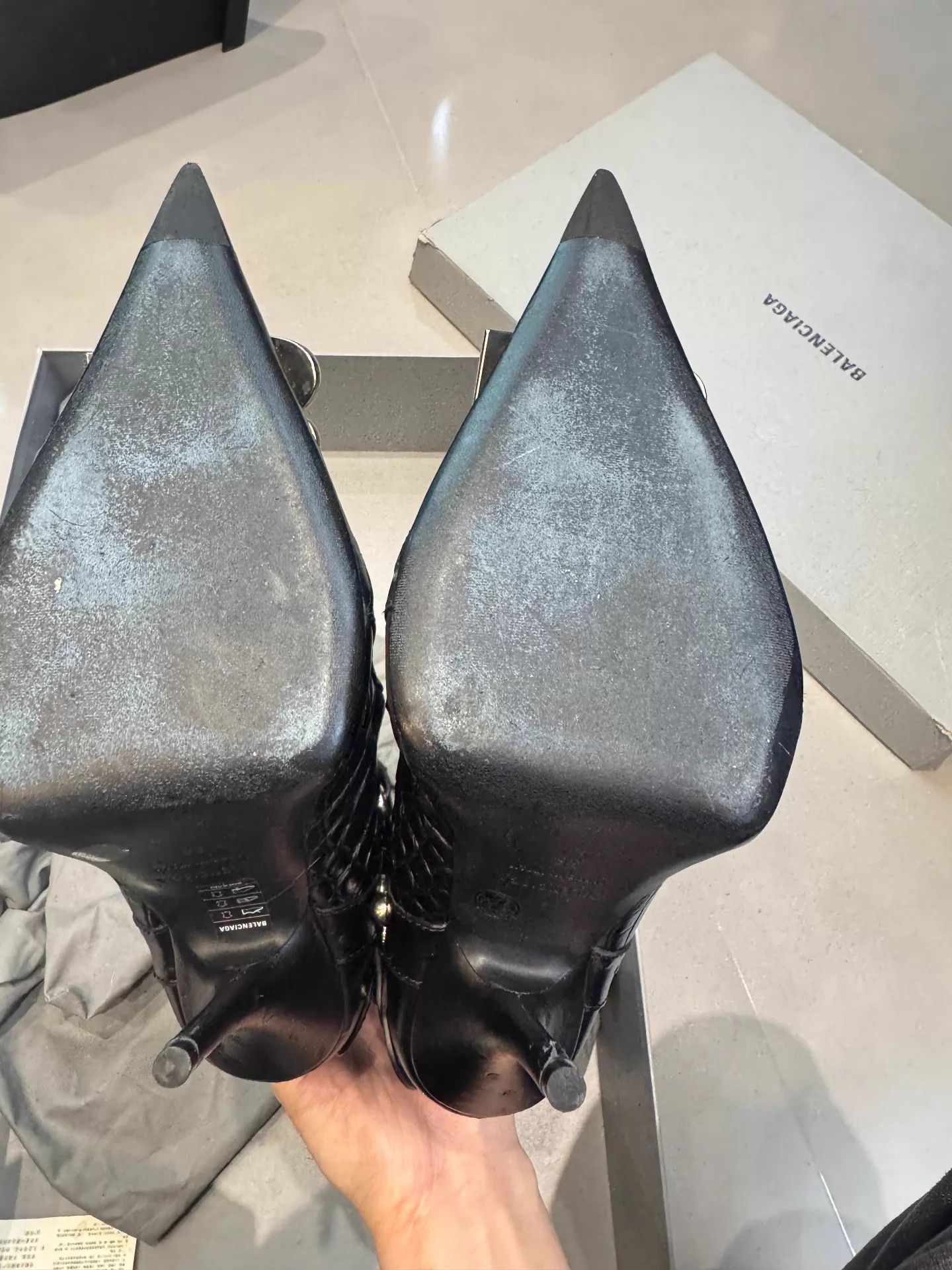 Balenciaga Balenciaga Essex Crocodile-Embossed Knee Boot Black B-Buckle Size US 5.5 / IT 35.5 - 6 Thumbnail