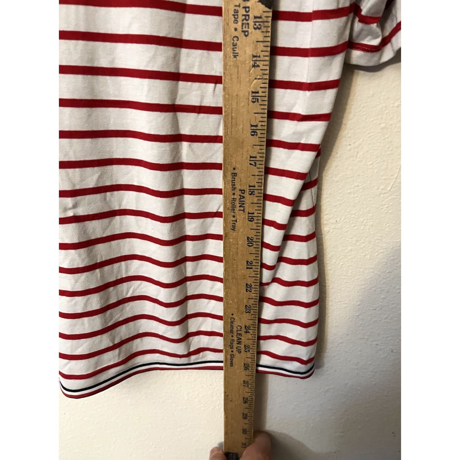 Tommy Hilfiger Womens Tommy Hilfiger V-neck T-shirt Size Medium White Red Striped Shirt Womens M White Red 90s, Vintage, Tommy Hilfiger, T-Shirt Size M / US 6-8 / IT 42-44 - 4 Thumbnail