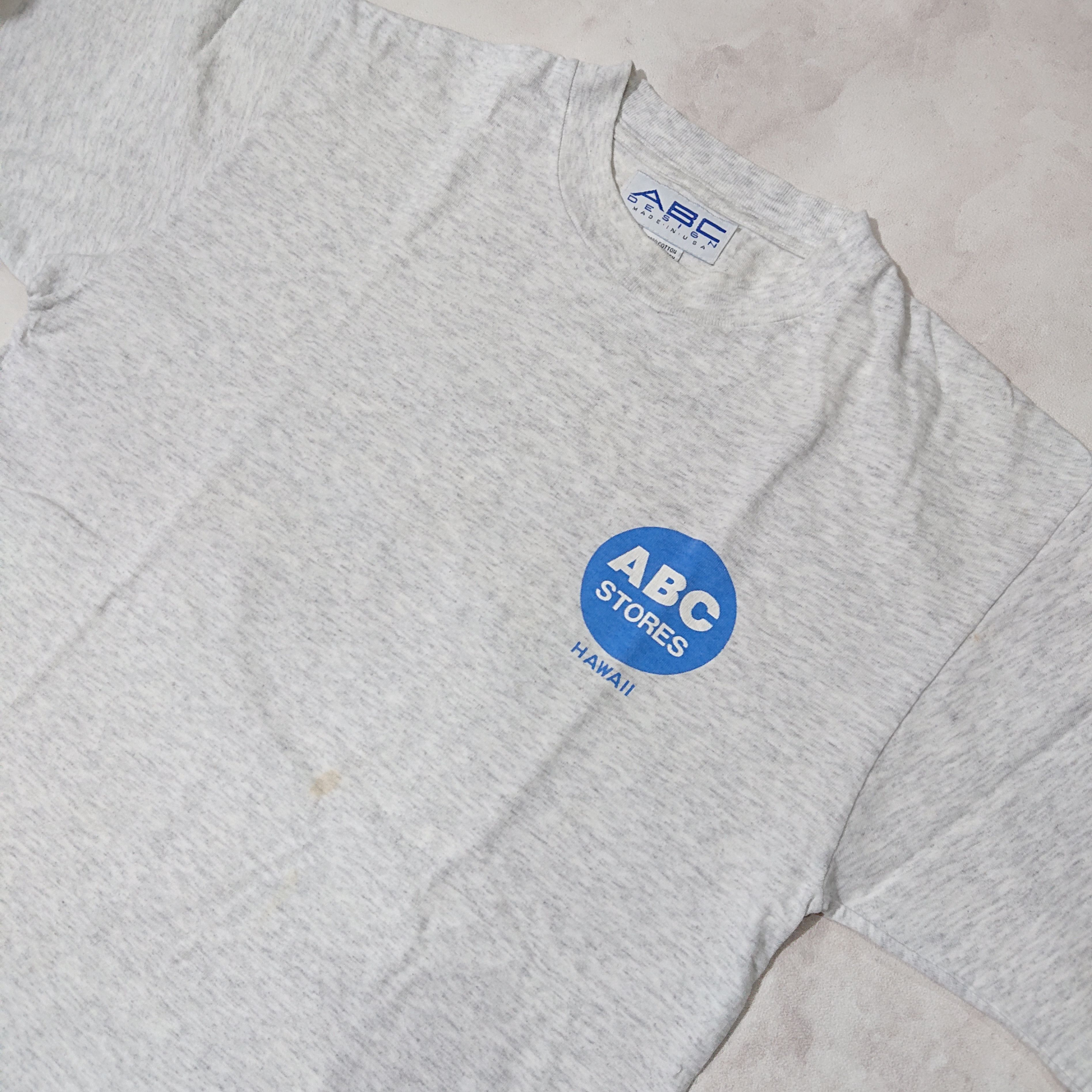 Vintage Vintage 90s ABC Store Wakiki Hawaii Surf Tshirt Made in USA Size US M / EU 48-50 / 2 - 1 Thumbnail