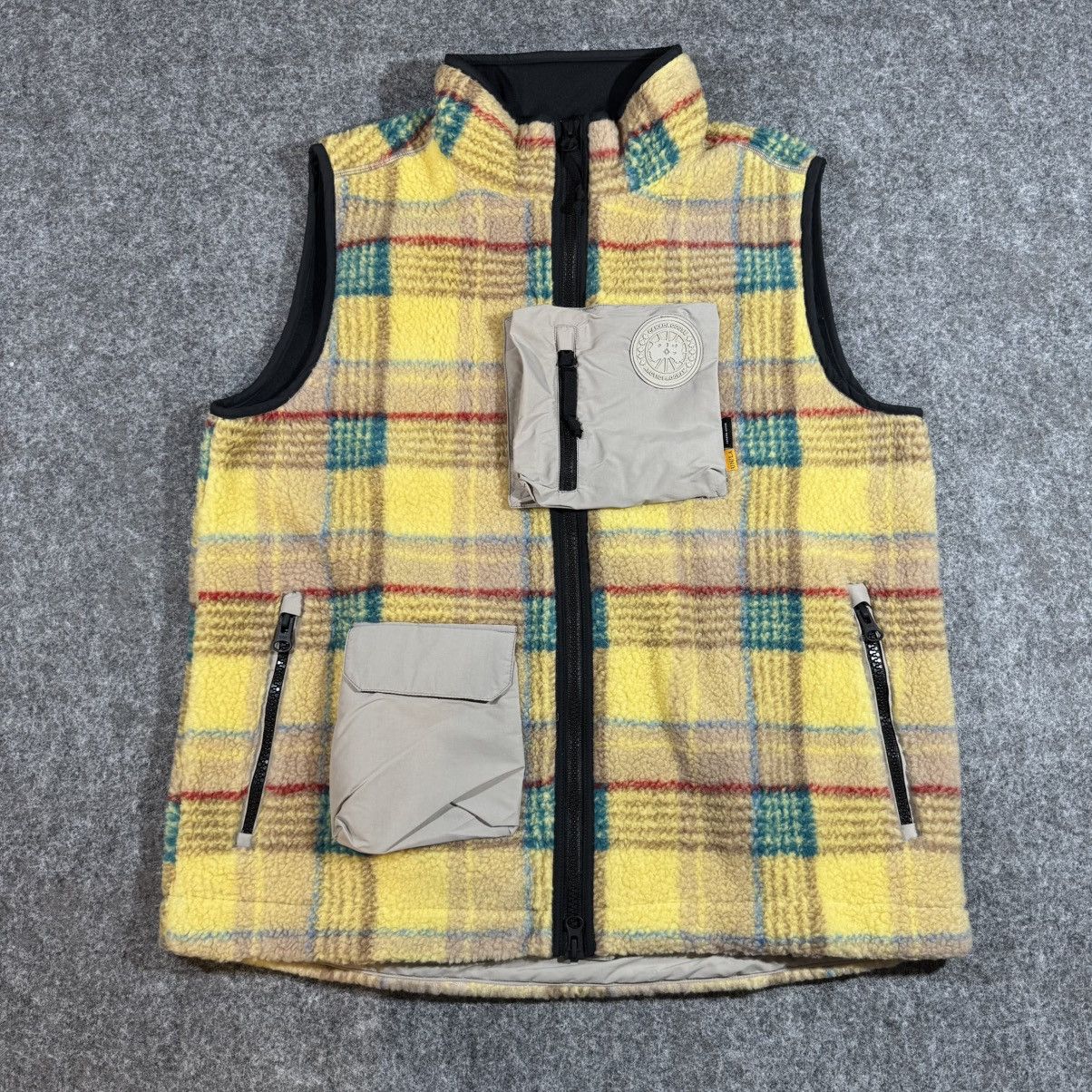 Canada Goose Canada Goose x NBA Collection with UNION Legion Fleece Vest Size US L / EU 52-54 / 3 - 1 Thumbnail