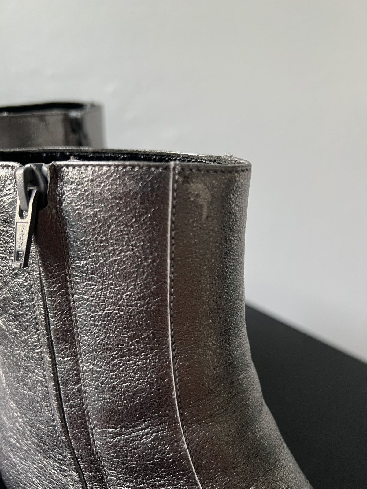 Hedi Slimane YSL Hedi Slimane Saint Laurent Wyatt 40 Silver Leather Boots Size US 8 / EU 41 - 7 Thumbnail