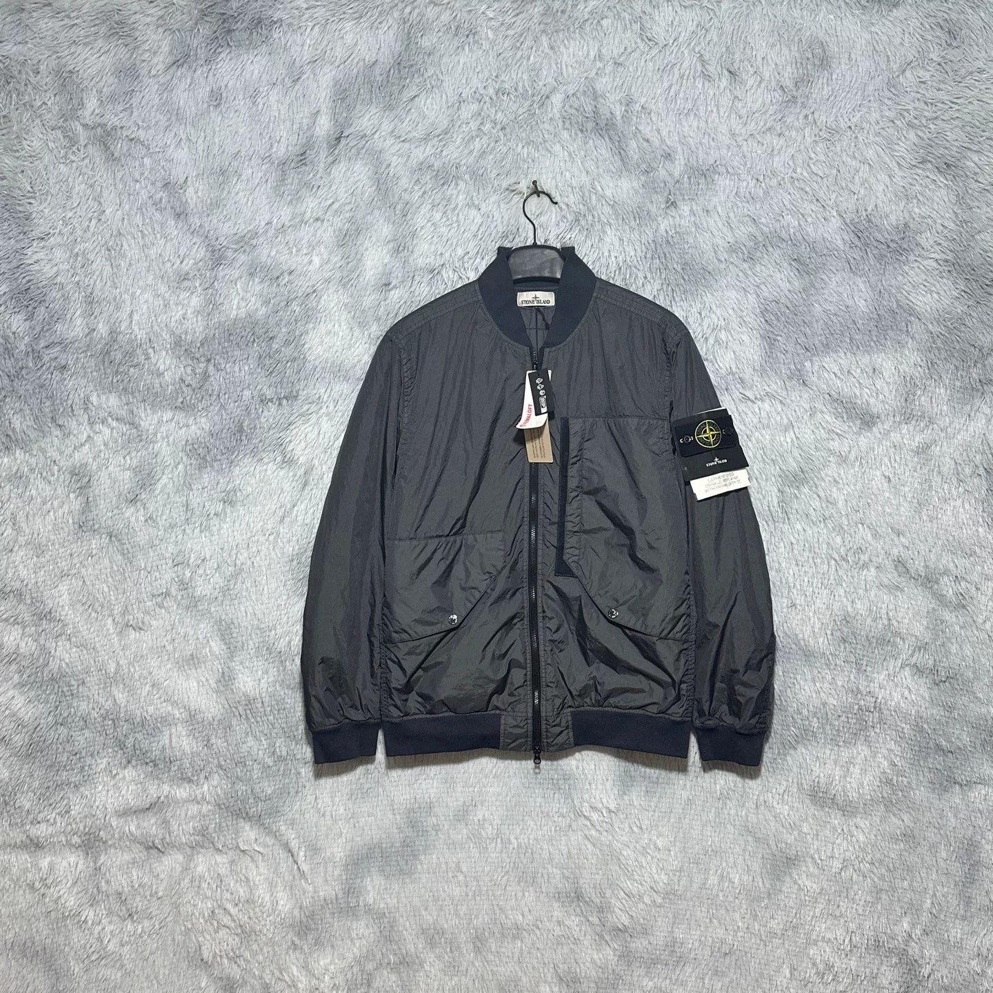 Stone Island stone island nylon padded jacket charcoal gray Size US L / EU 52-54 / 3 - 1 Thumbnail