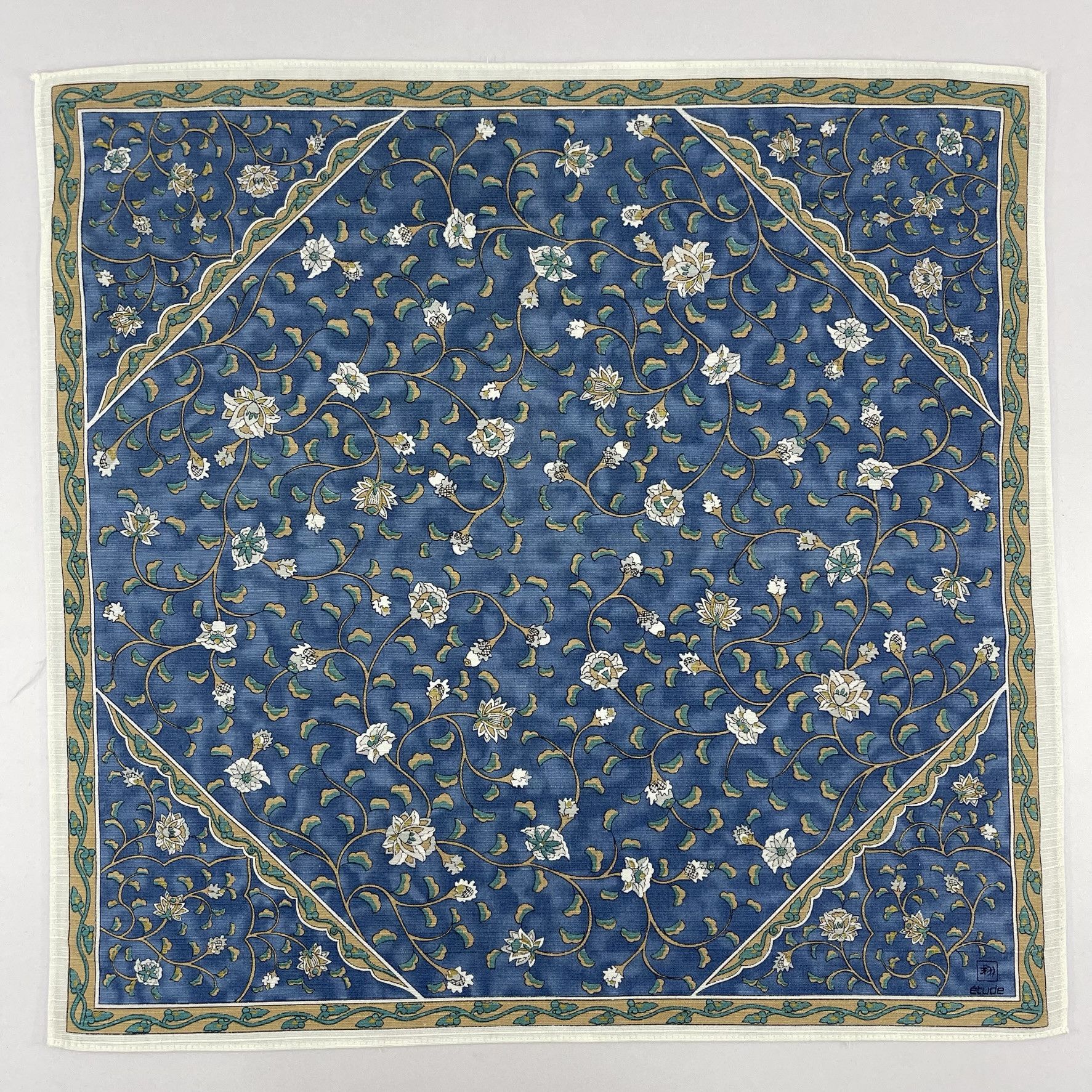 Japanese Brand × Vintage Japanese Furoshiki Handkerchief Wrapping Gift - 5085 Size ONE SIZE - 5 Thumbnail