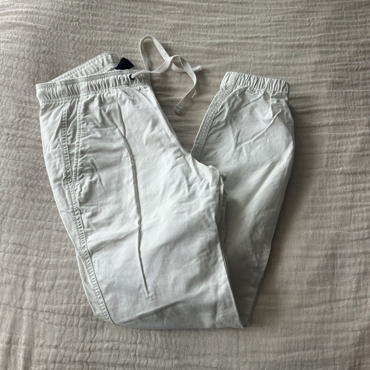 Gap Off White colored jogger Size US 28 / EU 44 - 1 Thumbnail