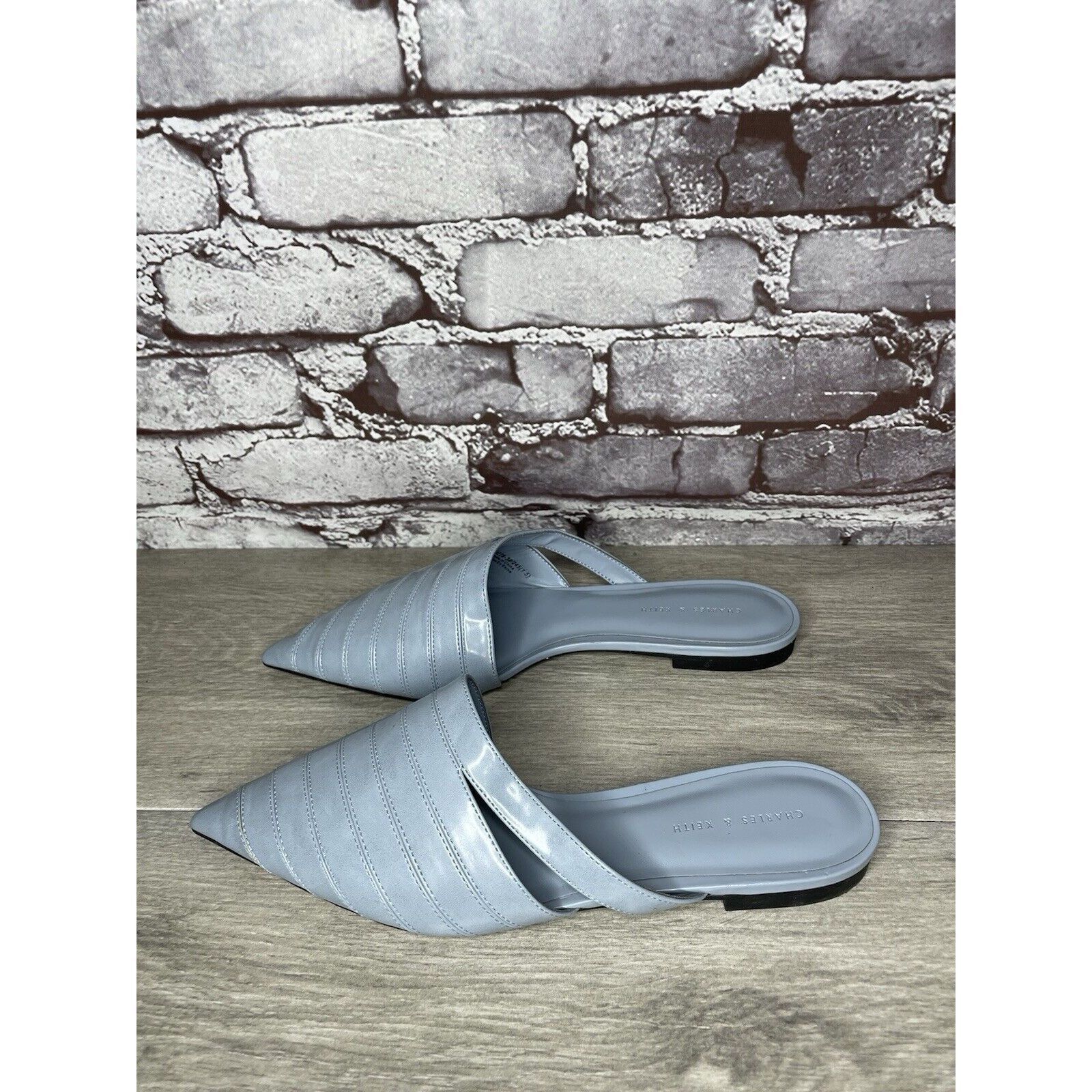 Other Charles Keith Blue Leather Pointed Toe Flats Mules Shoes Wom Size US 7.5 / IT 37.5 - 21 Thumbnail