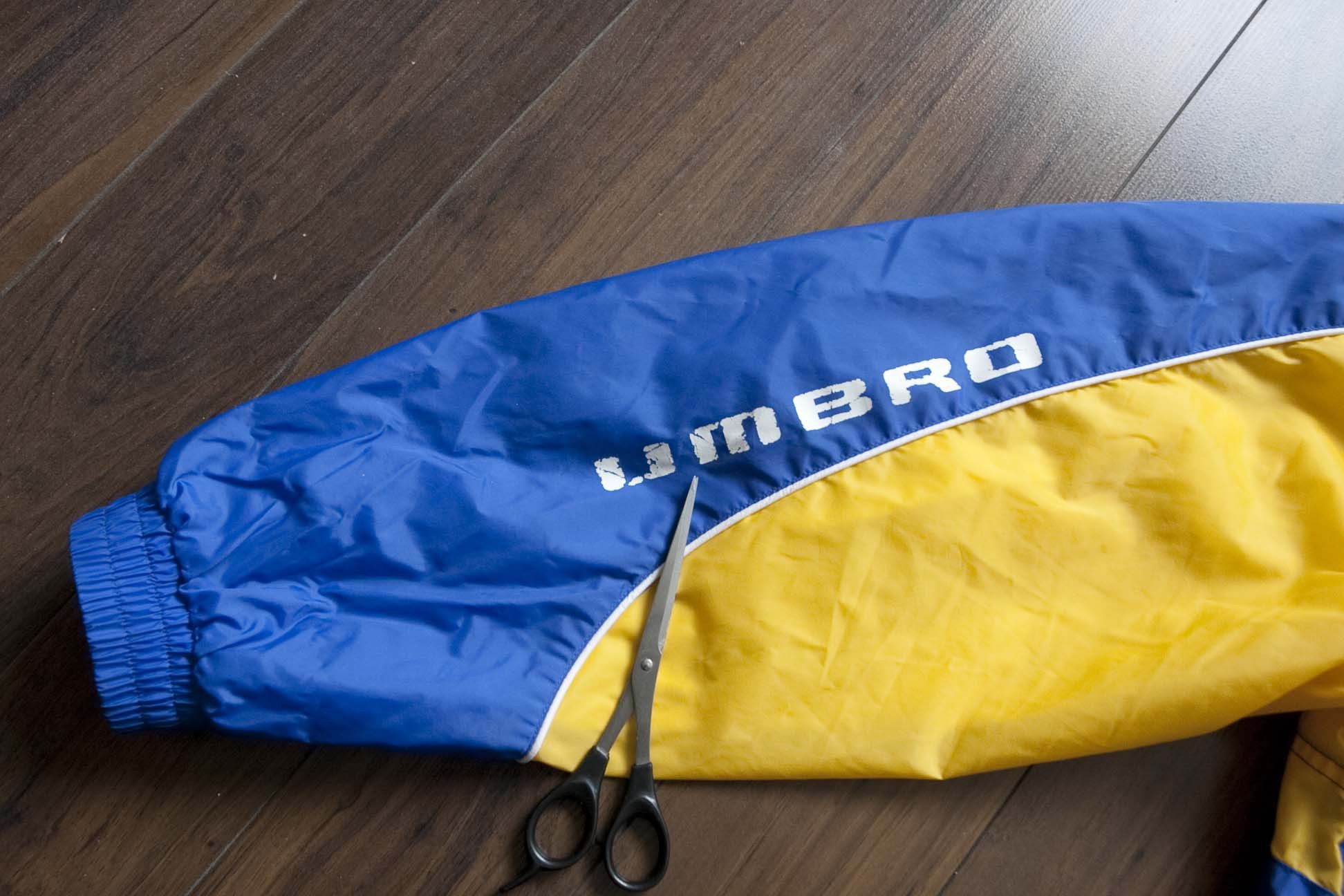 Umbro Umbro Track Jacket Full Zip Size M/L Blue/ Yellow Size US M / EU 48-50 / 2 - 3 Thumbnail