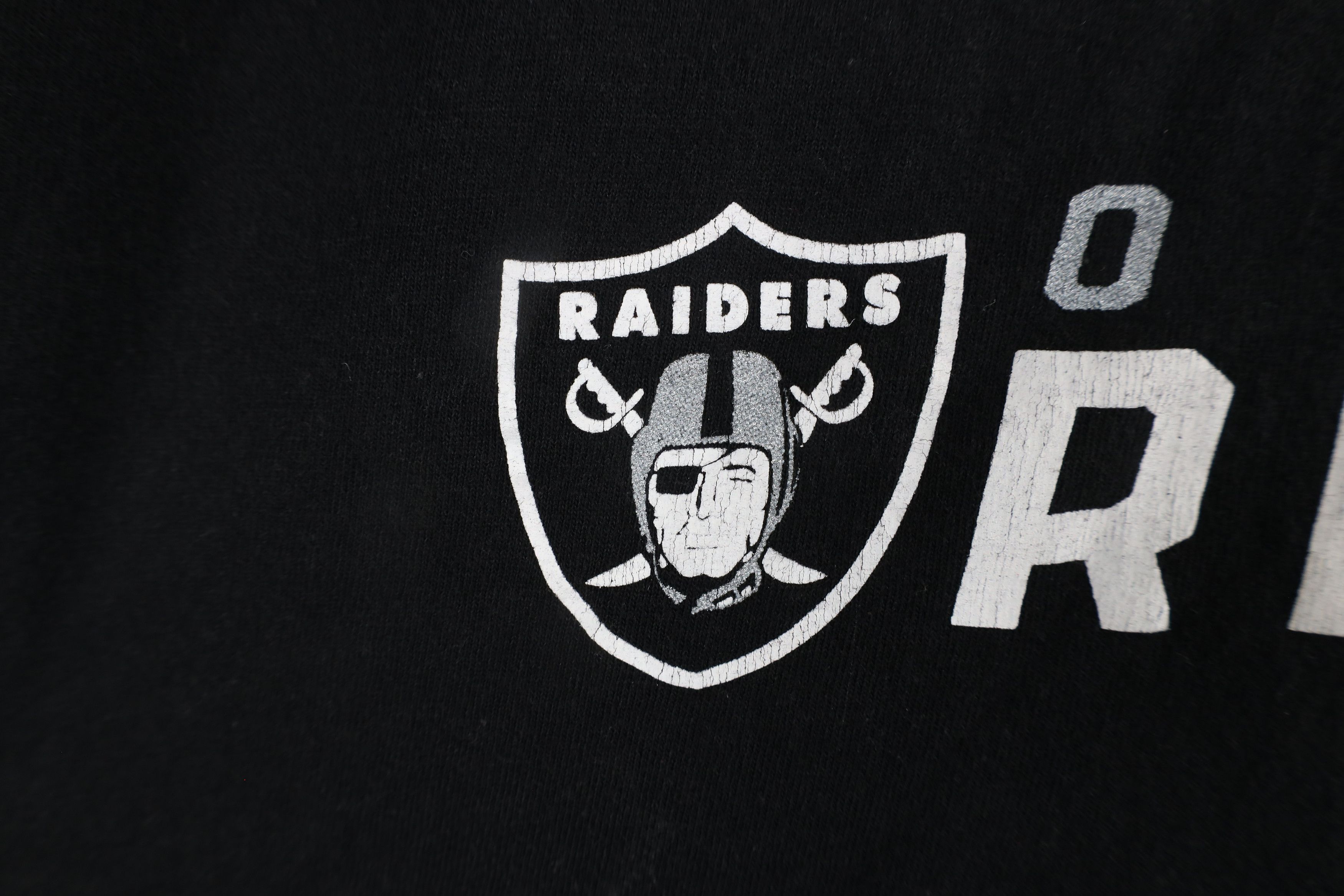Reebok × Vintage Vintage Reebok Out Oakland Raiders Football T-Shirt Black Size US XL / EU 56 / 4 - 5 Thumbnail