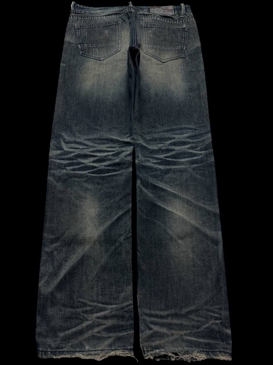 Tornado Mart 💥INSANE💥90s Invisble Japan Dark Clawmark Sick Distressed Size US 32 / EU 48 - 2 Thumbnail