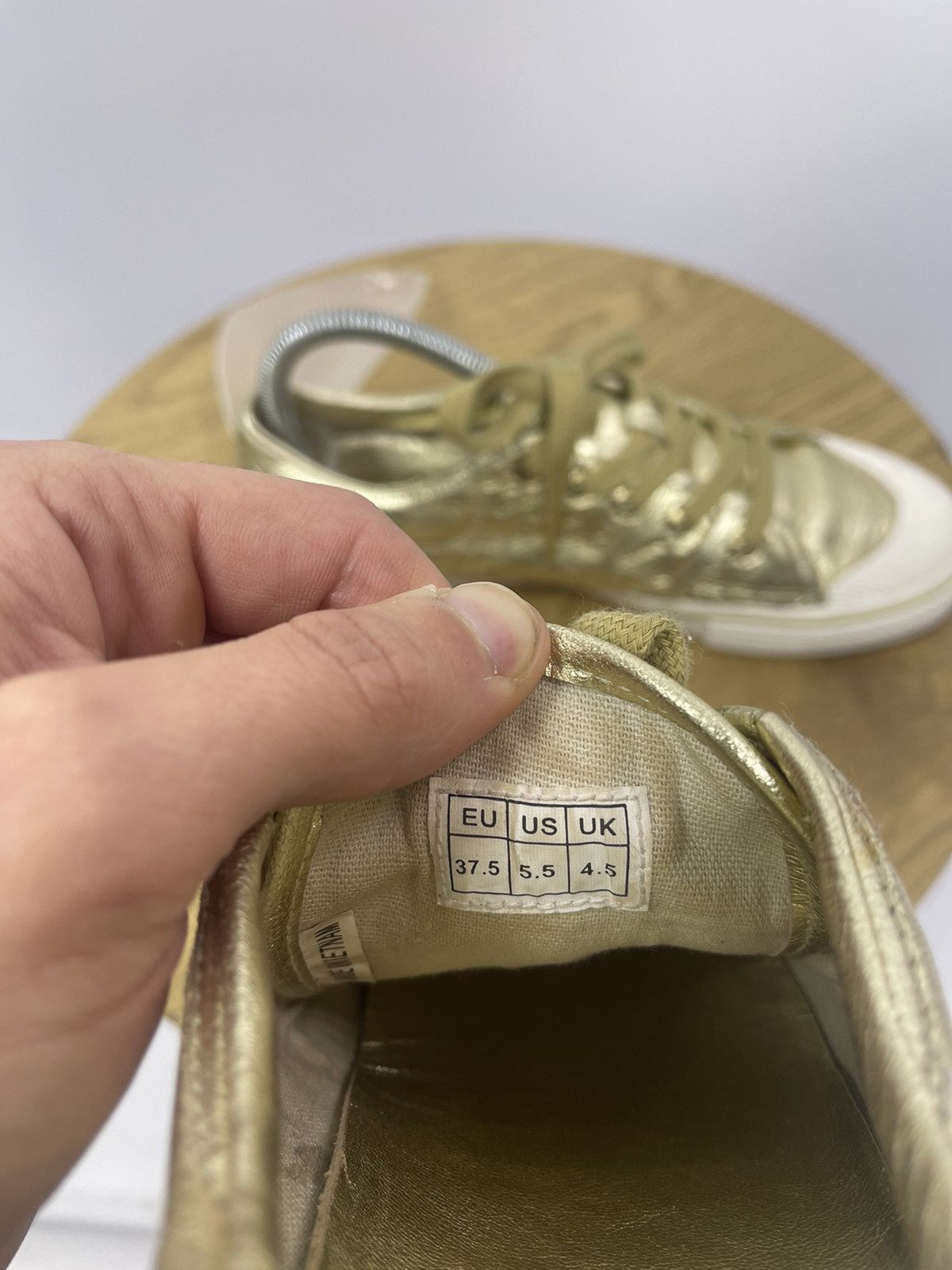 Dolce & Gabbana Dolce Gabbana Shoes Size 37.5 Leather Gold Sneakers US 5.5 Size US 7.5 / IT 37.5 - 7 Thumbnail