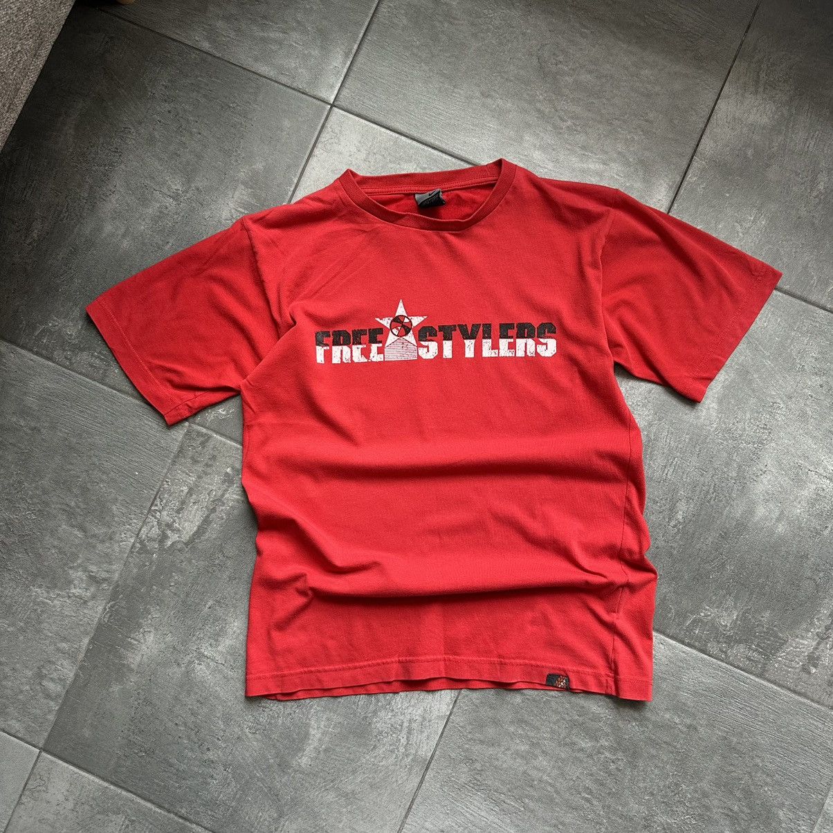 Nike × Vintage Vintage Nike Free Stylers T-shirts Big Logo 90s Y2K 00s Size US S / EU 44-46 / 1 - 6 Thumbnail
