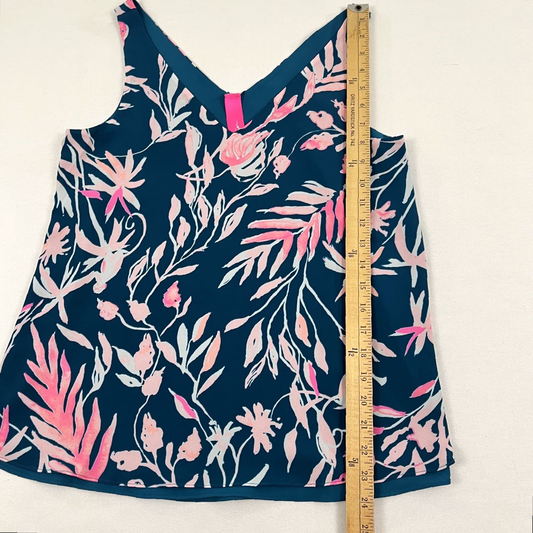 Lilly Pulitzer Lilly Pulitzer Florin Tank Top Womens XS Teal Floral Reversible V-Neck Preppy Size XS / US 0-2 / IT 36-38 - 3 Thumbnail