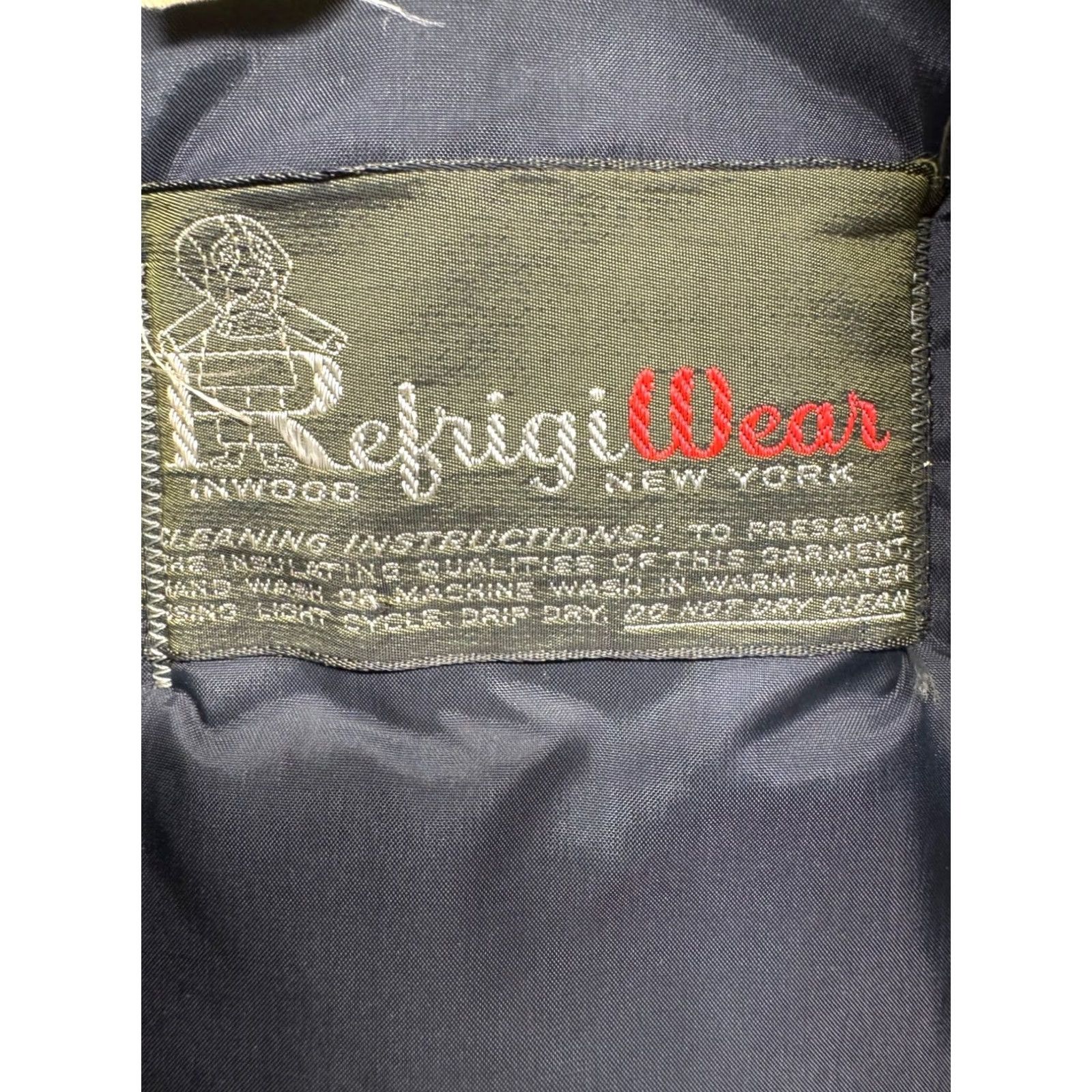 Refrigiwear RefrigiWear Insulated Vest Mens M Olive Green Quilted Ribbed Knit Sides Front Pockets Polyester Nylon shell 9498 Size US M / EU 48-50 / 2 - 4 Thumbnail
