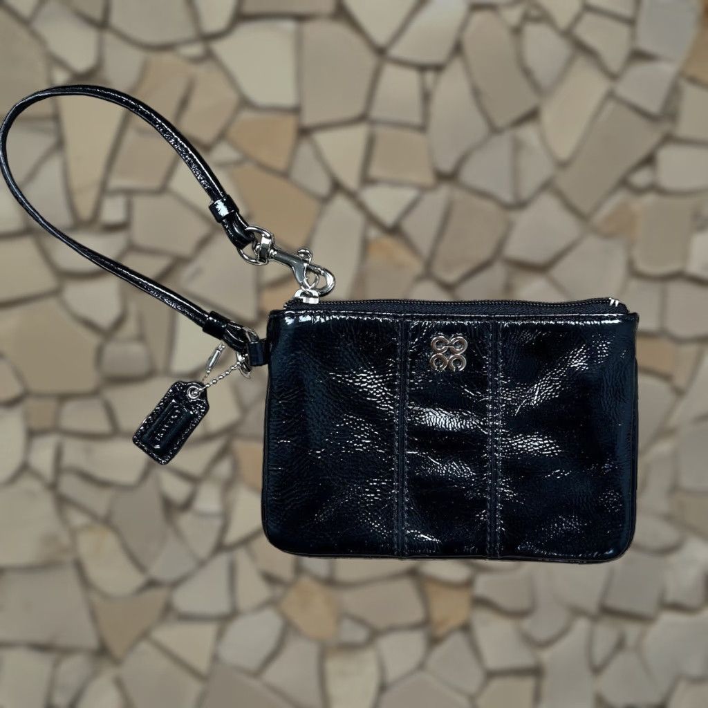 Coach Black Leather Wristlet Silver Logo Small Zip Clutch Purse Womens