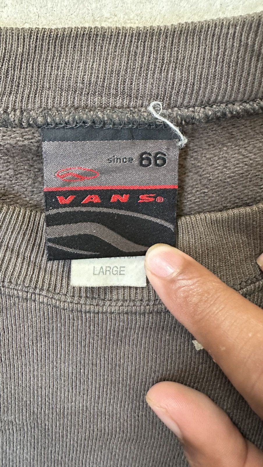Vans VINTAGE VANS 66/02 SWEATSHIRT Size US L / EU 52-54 / 3 - 5 Thumbnail