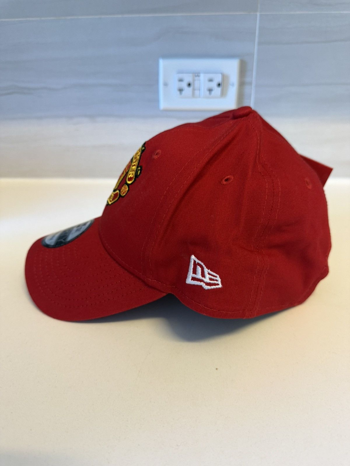 New Era Manchester United Hat Size ONE SIZE - 5 Thumbnail