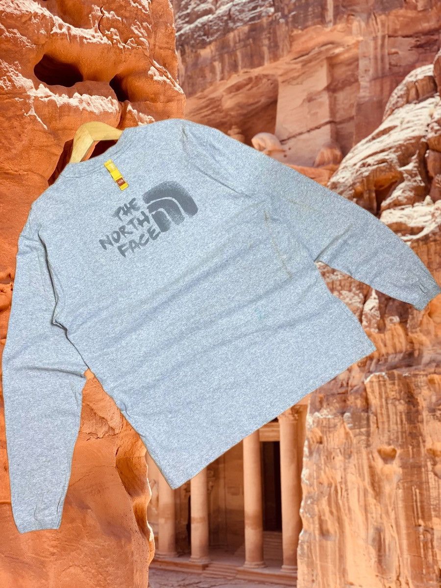 The North Face × Vintage Vintage The North Face Gray Crewneck Sweatshirt Size US M / EU 48-50 / 2 - 1 Thumbnail