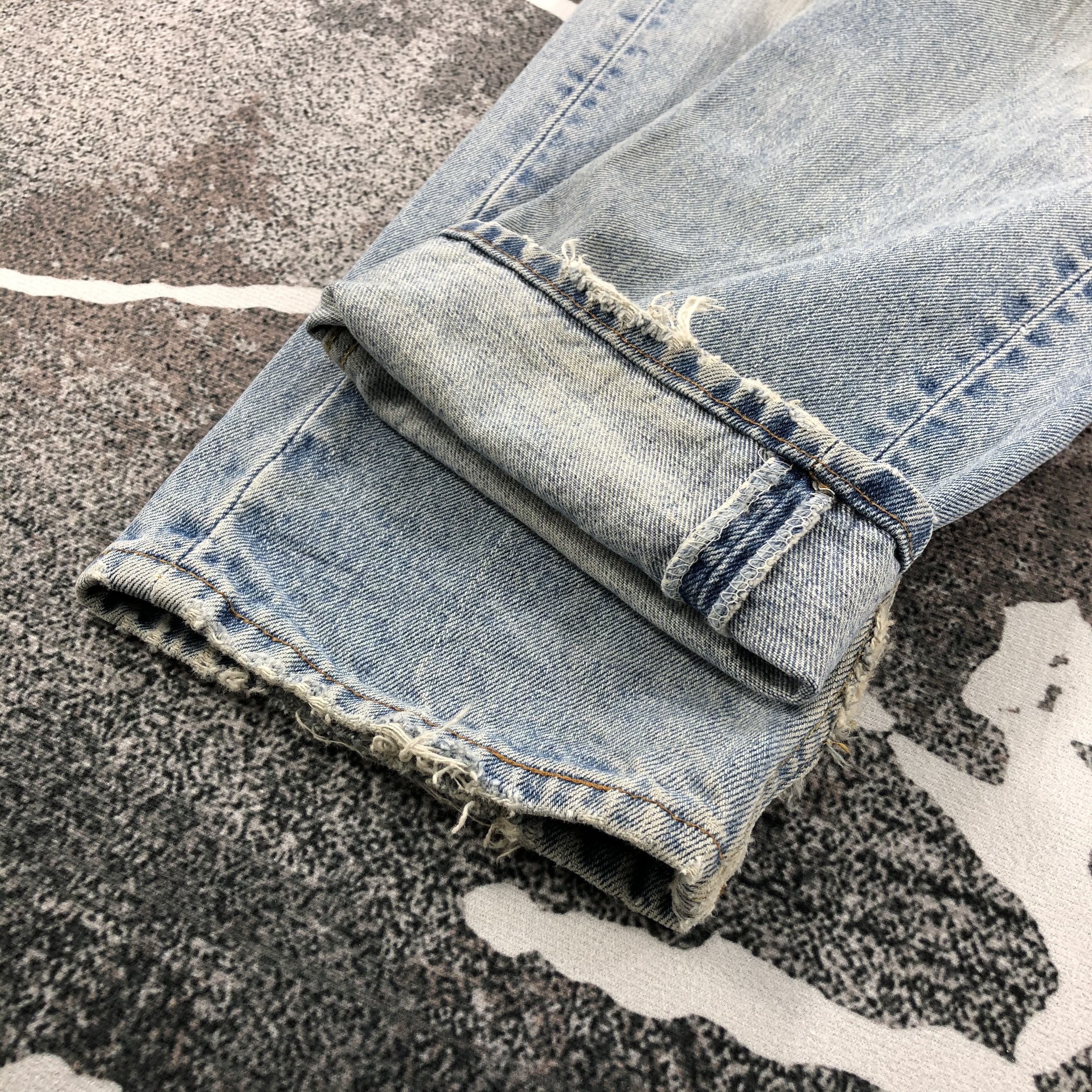 Levi's Vintage 90s Levis 505 Jeans Distress Denim KJ560 Size US 33 - 7 Thumbnail