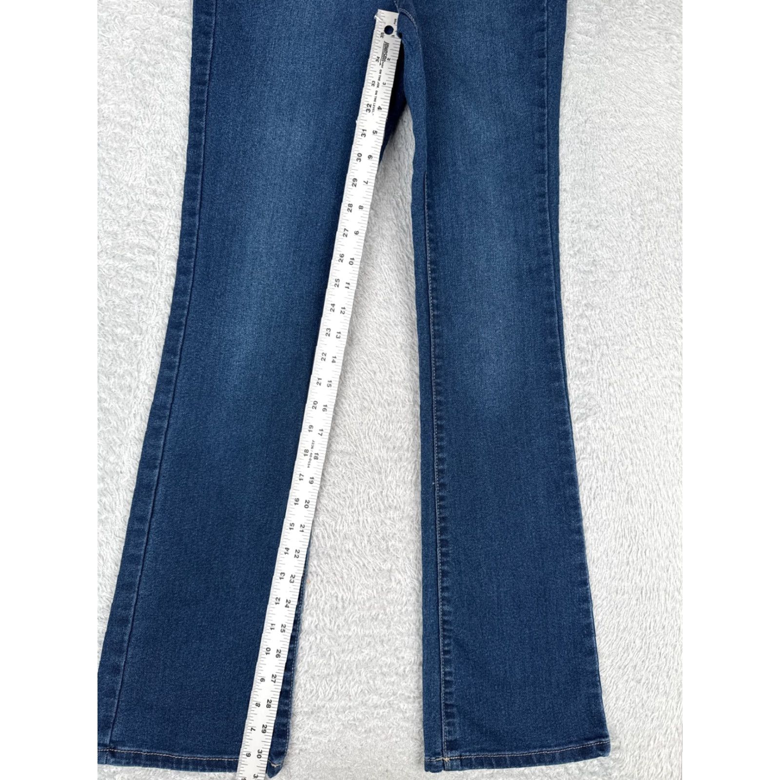 Vintage No Boundaries Jeans Womens Bootcut Jeans Blue Denim 24x31 Mid Rise 0 Regular Stretch 5-Pocket Design Cowboy Southwestern Designer Size 25" / US 0 / IT 36 - 7 Thumbnail
