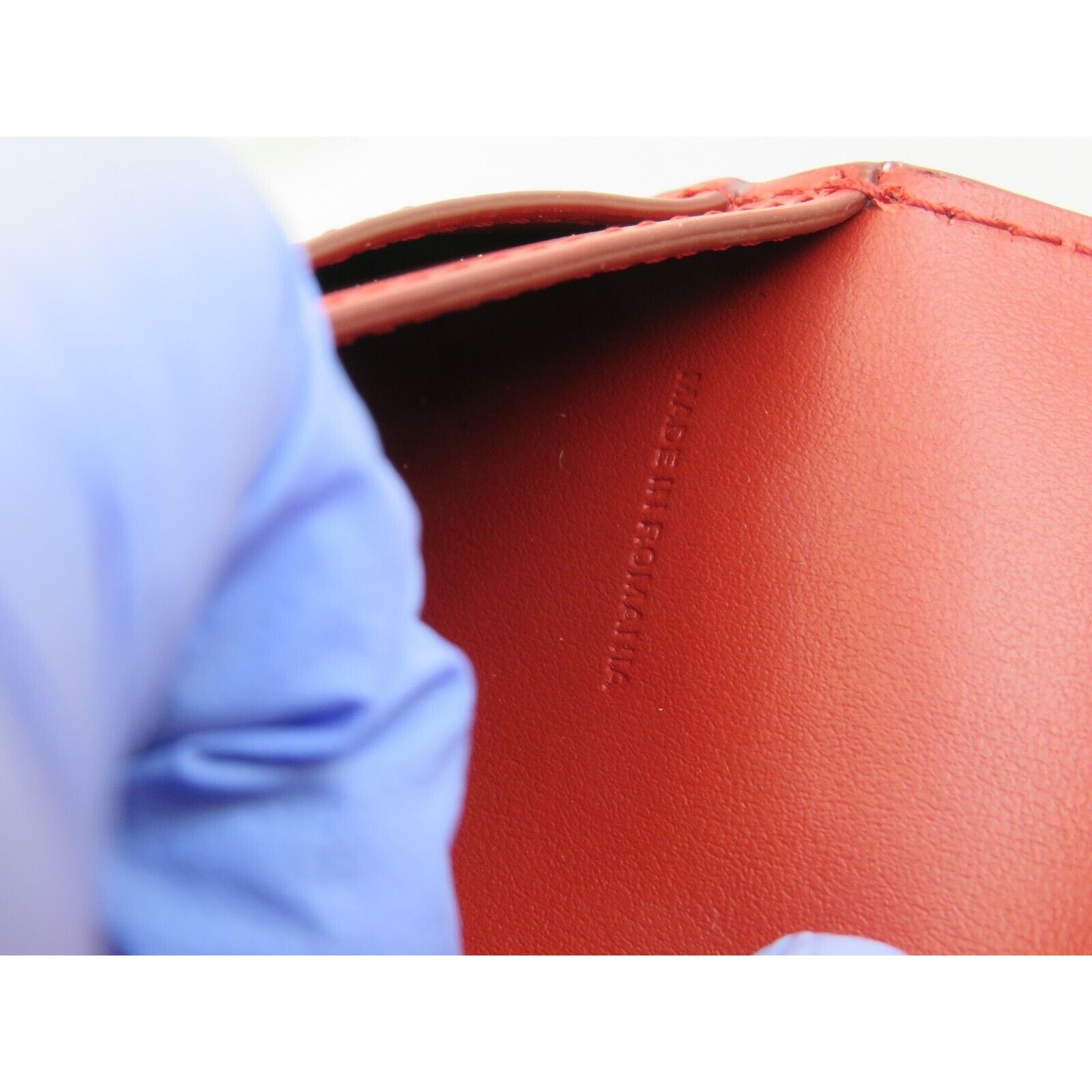 Burberry BURBERRY ROWE RED LEATHER LOGO BILL SNAP CONTINENTAL WALLET Size ONE SIZE - 12 Thumbnail