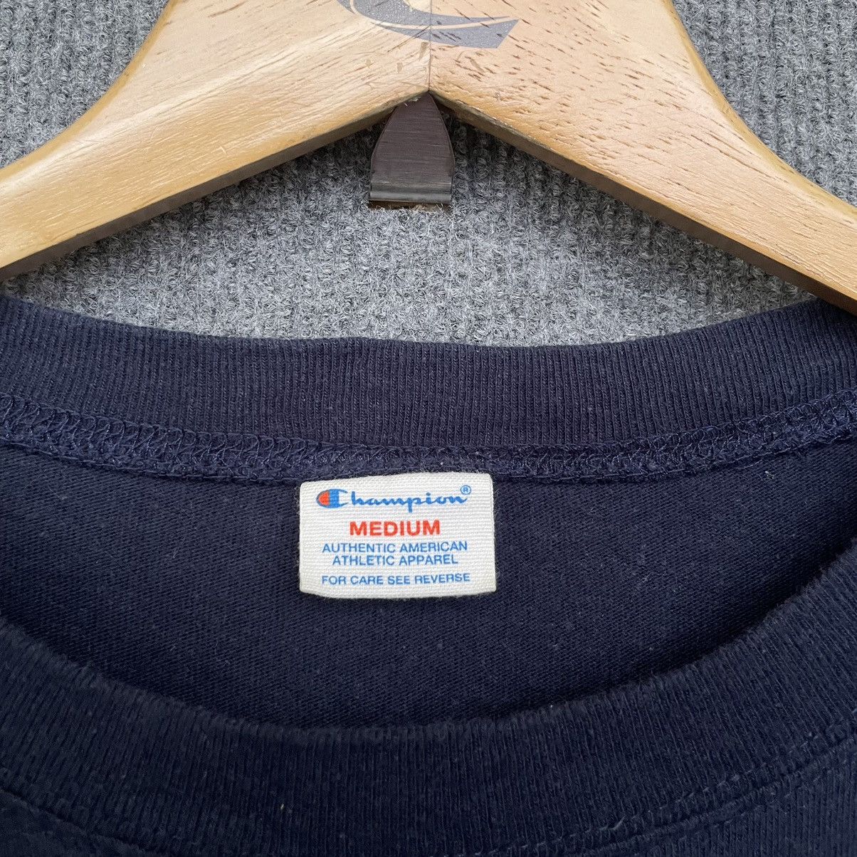 Champion × Vintage Vintage 2000s Champion x Georgetown Hoyas L/S T Shirt Size US M / EU 48-50 / 2 - 3 Thumbnail