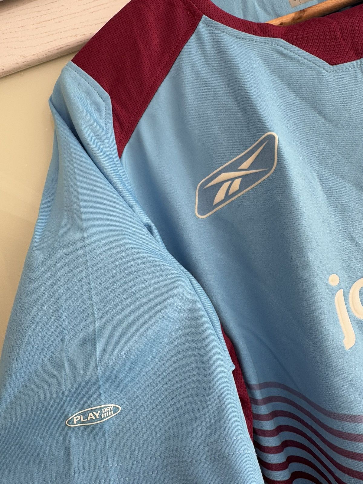 Reebok × Vintage Vintage West Ham United 2004-2005 Away Soccer Jersey Kit Size US M / EU 48-50 / 2 - 6 Thumbnail