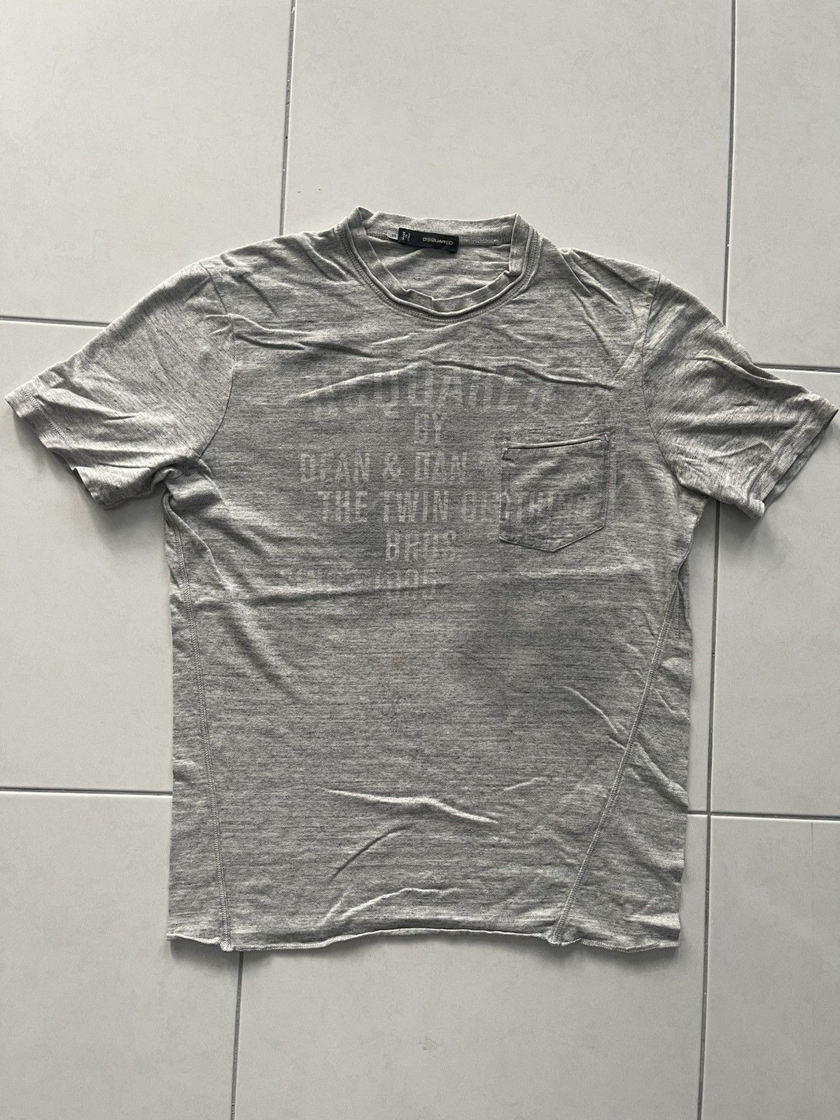 Dsquared2 🔥HOT🔥VINTAGE DSQUARED2 POCKET TEE VERY RARE Size US XS / EU 42 / 0 - 1 Thumbnail