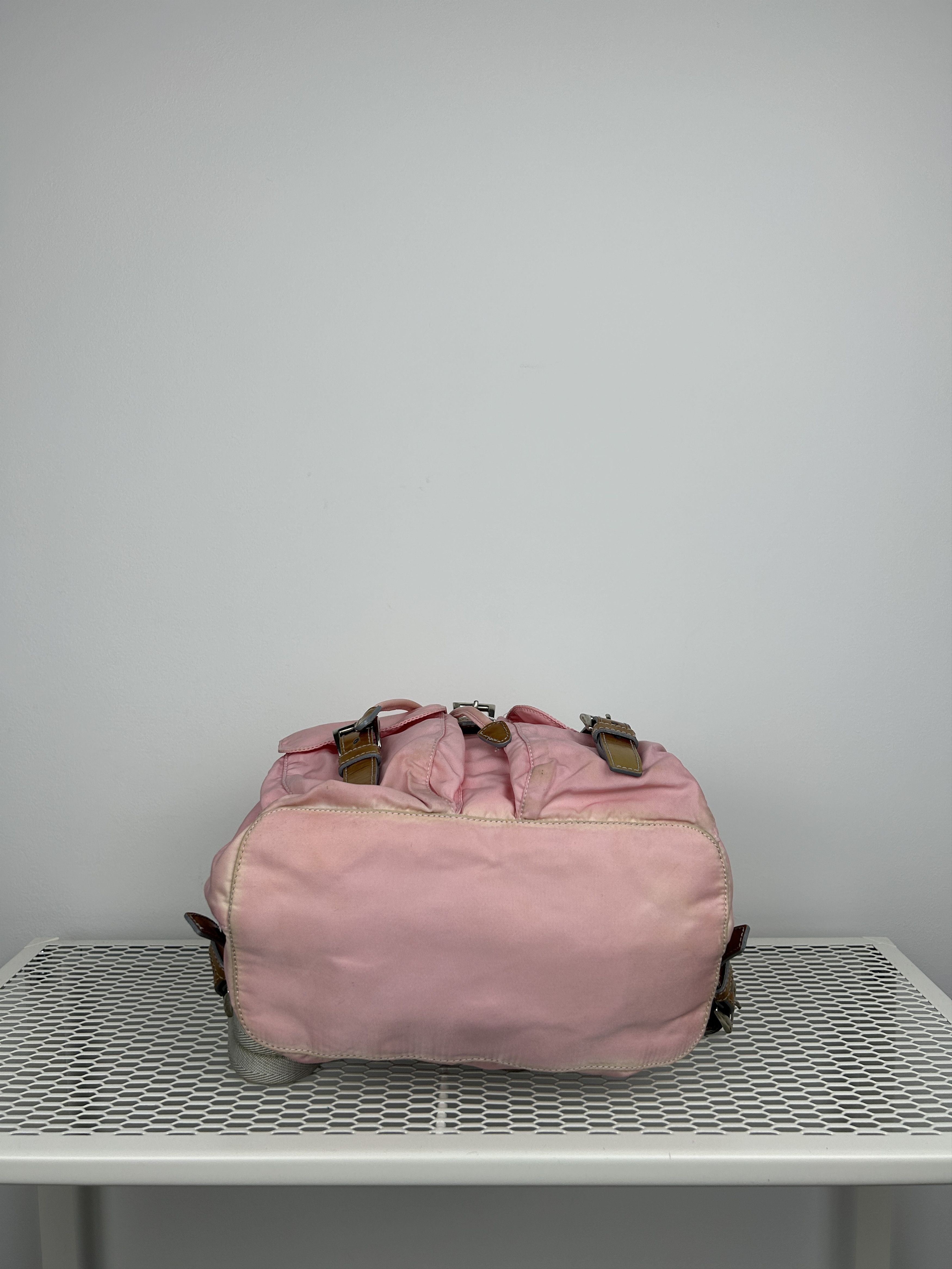 Prada Prada nylon triangle logo pink backpack Size ONE SIZE - 5 Thumbnail