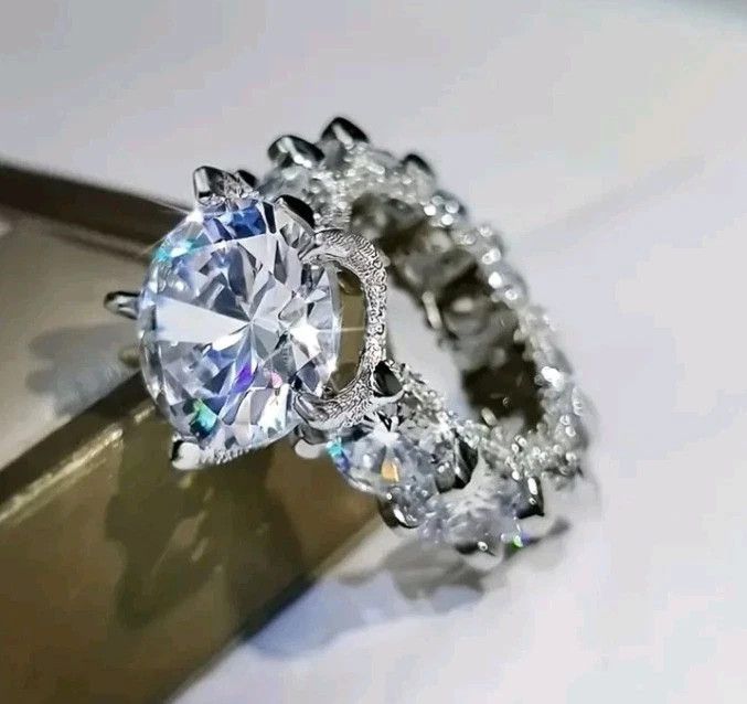 Other Women's Full Cubic Zirconia Ring Couple Ring Men's Ring 8 Size ONE SIZE - 4 Thumbnail
