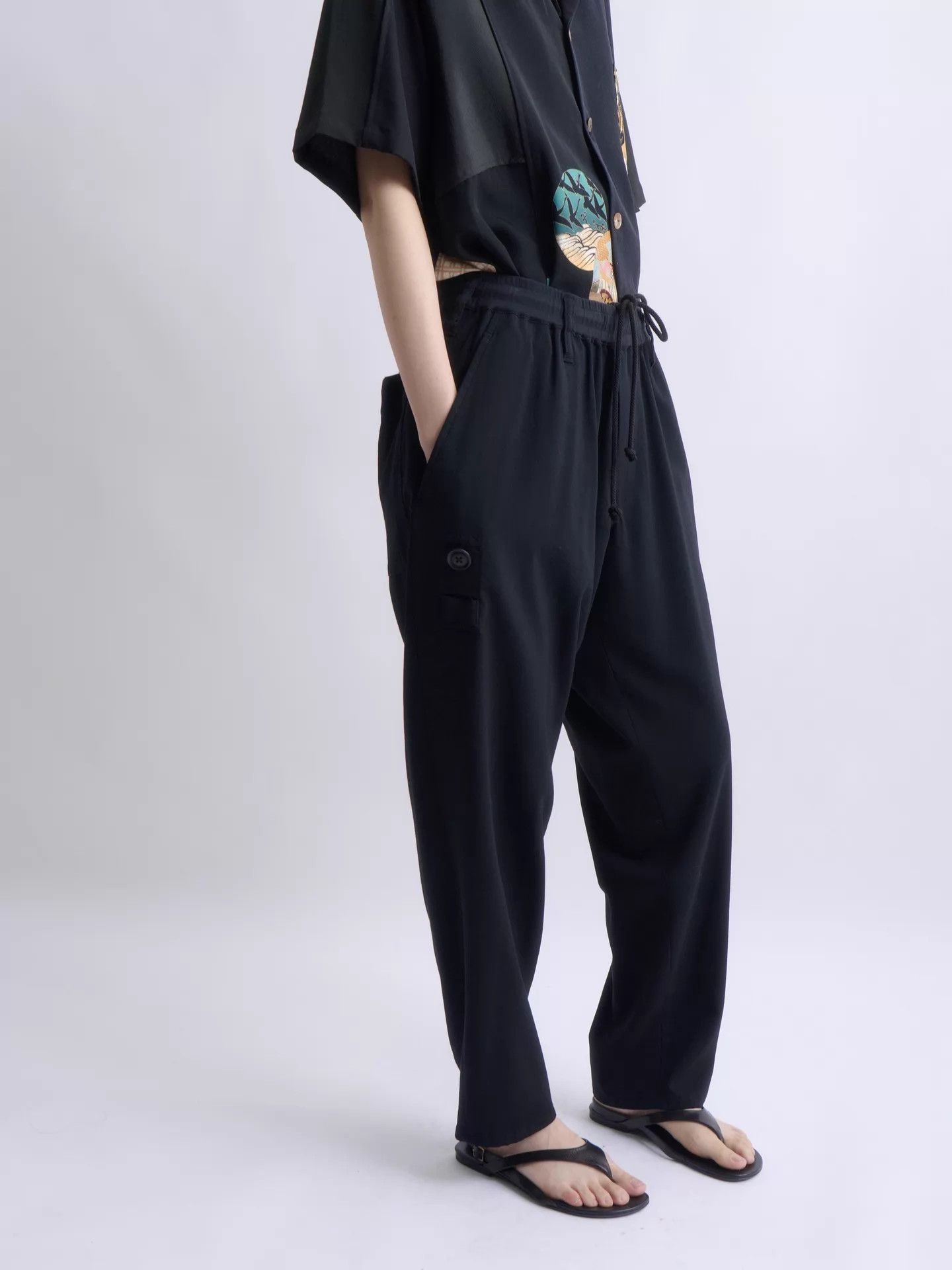 Yohji Yamamoto YOHJI YAMAMOTO Reg Elastic Waist Loose Tapered Pants Size US 29 - 5 Thumbnail