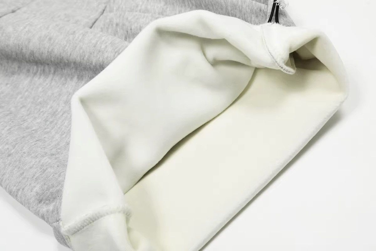 Japanese Brand Elastic Waist Padded Pleated Casual Sweatpants Wide leg Size US 31 - 8 Thumbnail