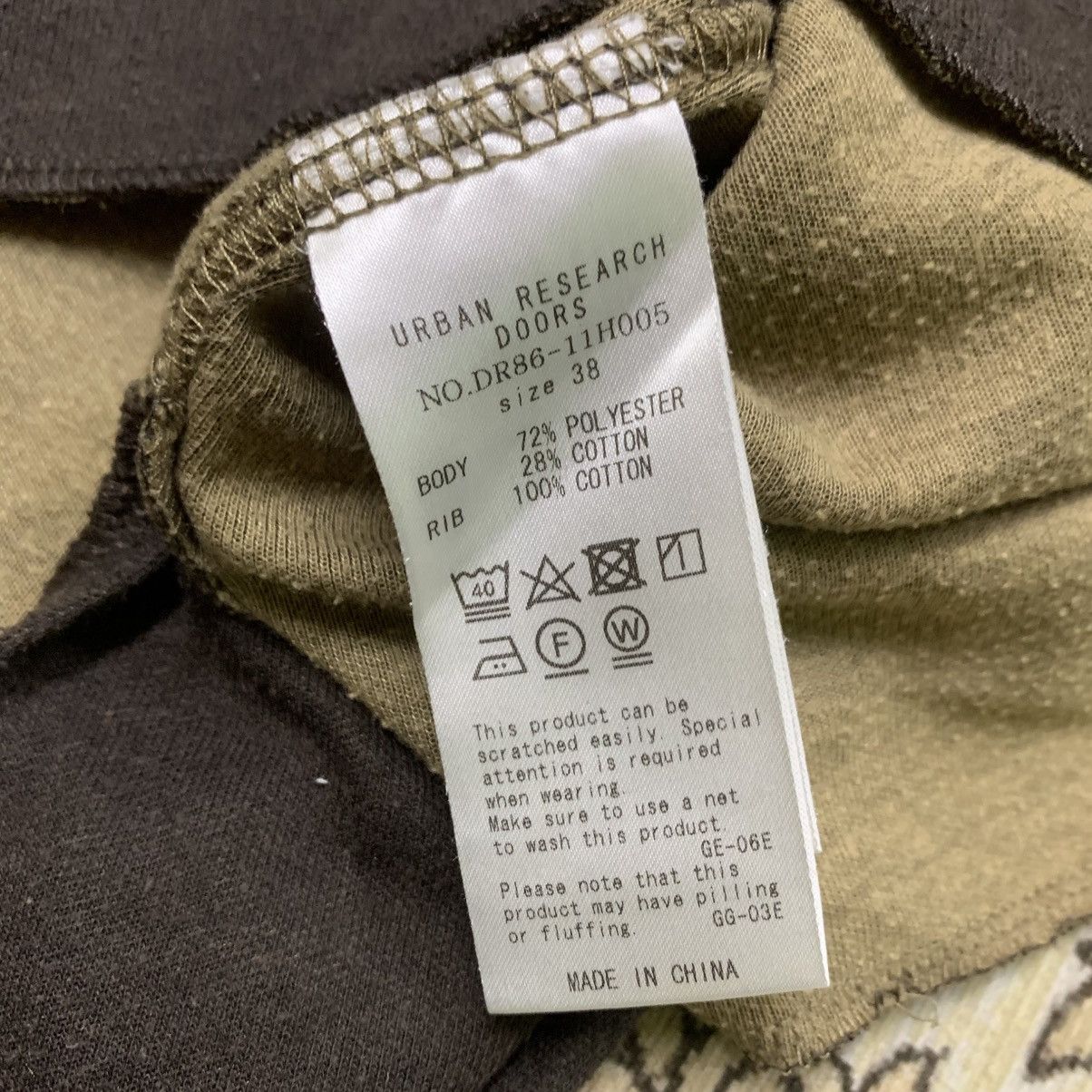 Japanese Brand URBAN RESEARCH TEES Size US M / EU 48-50 / 2 - 11 Thumbnail