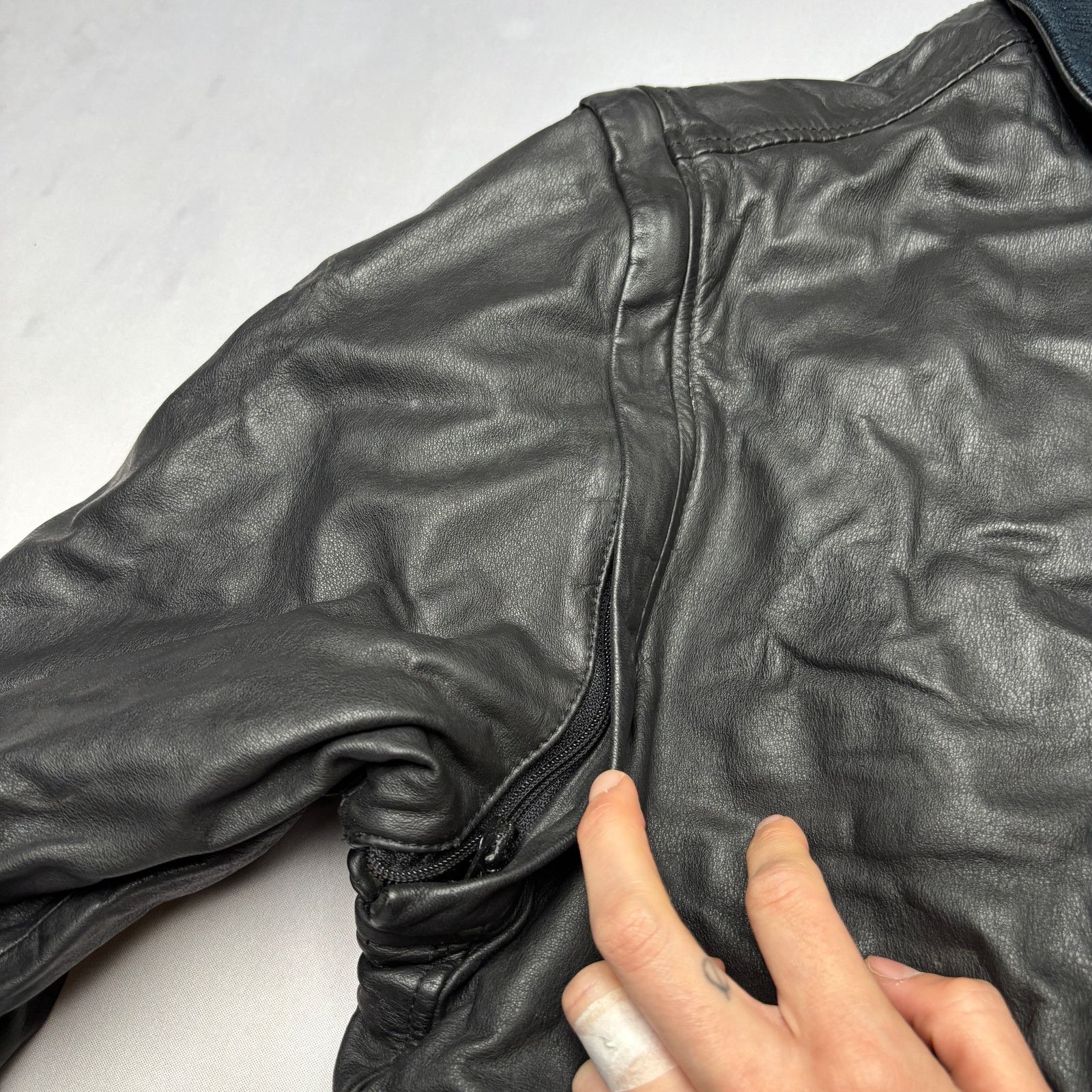 Vintage VTG 1989 The Who 25th Anniversary Tour Leather Bomber Large Size US L / EU 52-54 / 3 - 15 Thumbnail