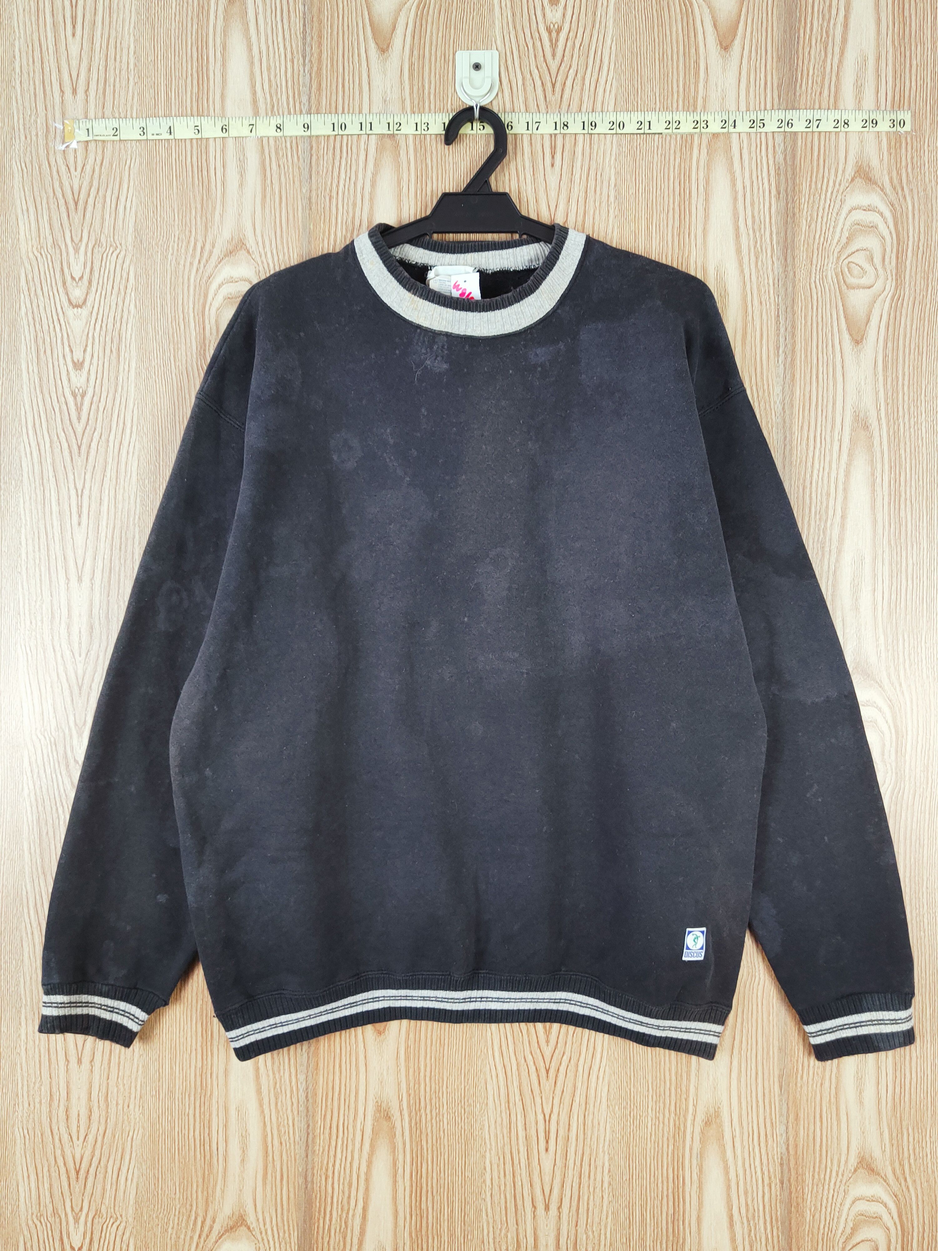 Japanese Brand × Vintage Discus Athletic Black Faded Sweatshirts #W810 Size US L / EU 52-54 / 3 - 1 Thumbnail
