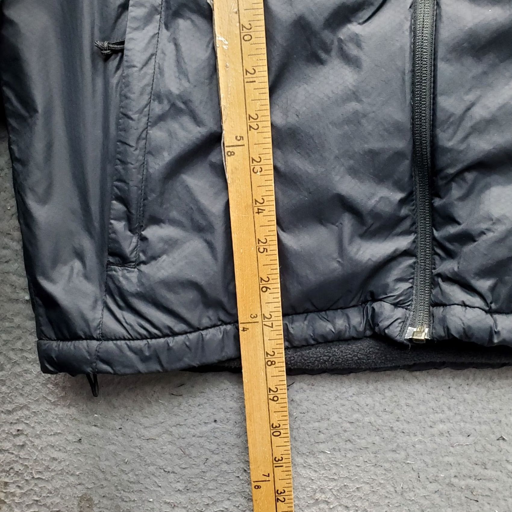Vintage Columbia Windbreaker Jacket Mens Small Black Fleece Lined Adjustable Drawcord Hem Zip Pocket Size US S / EU 44-46 / 1 - 3 Thumbnail