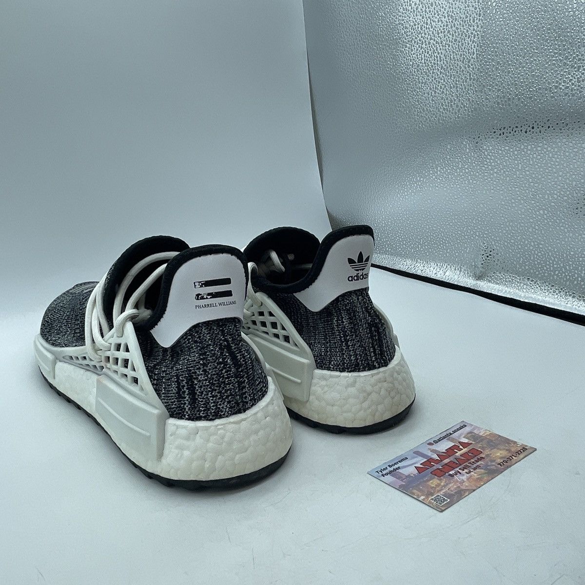 Adidas Pharrell x NHD human race trail Oreo Size US 9 / EU 42 - 4 Thumbnail