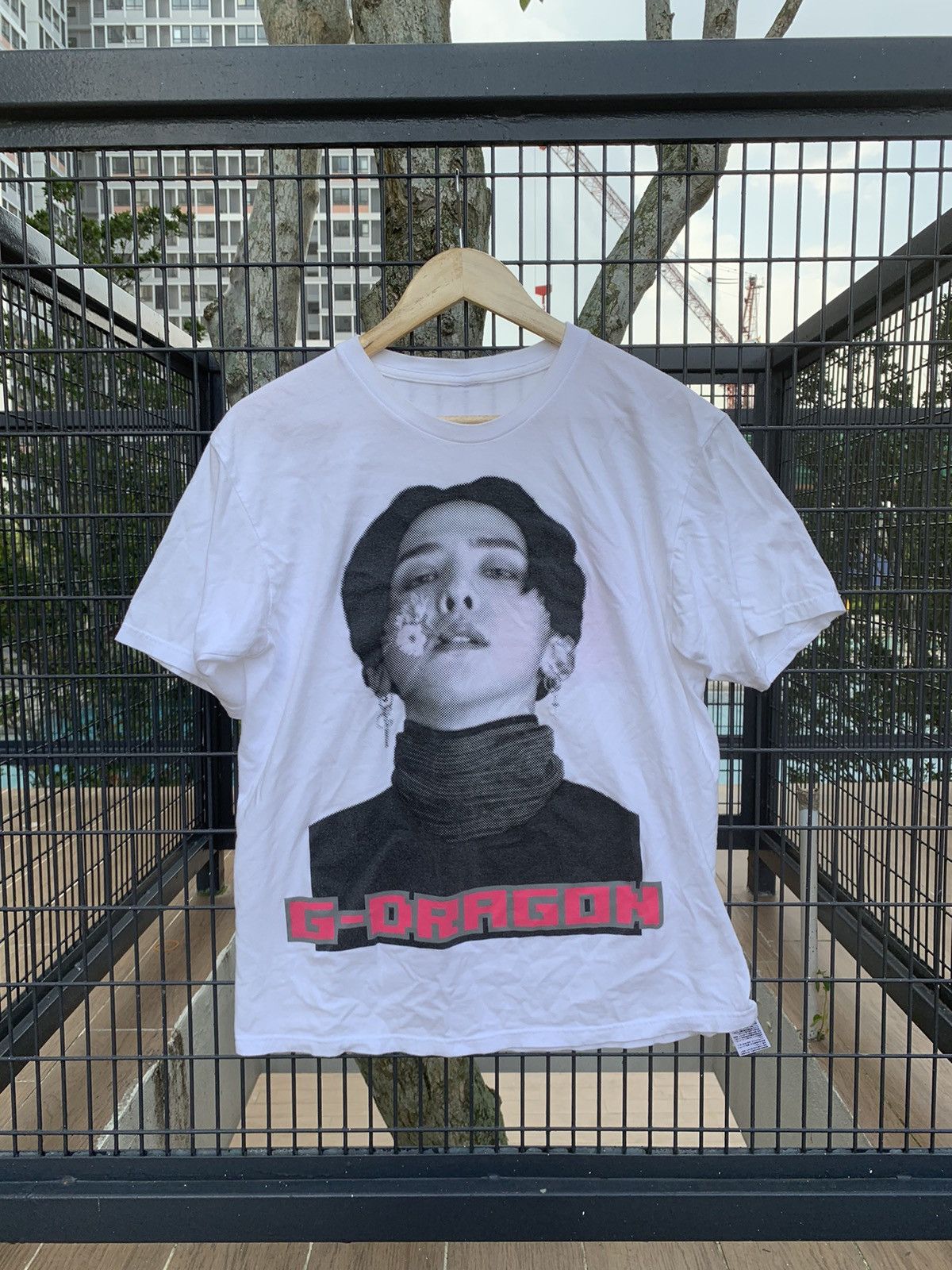 Vintage Rare G-Dragon Big Bang shirt