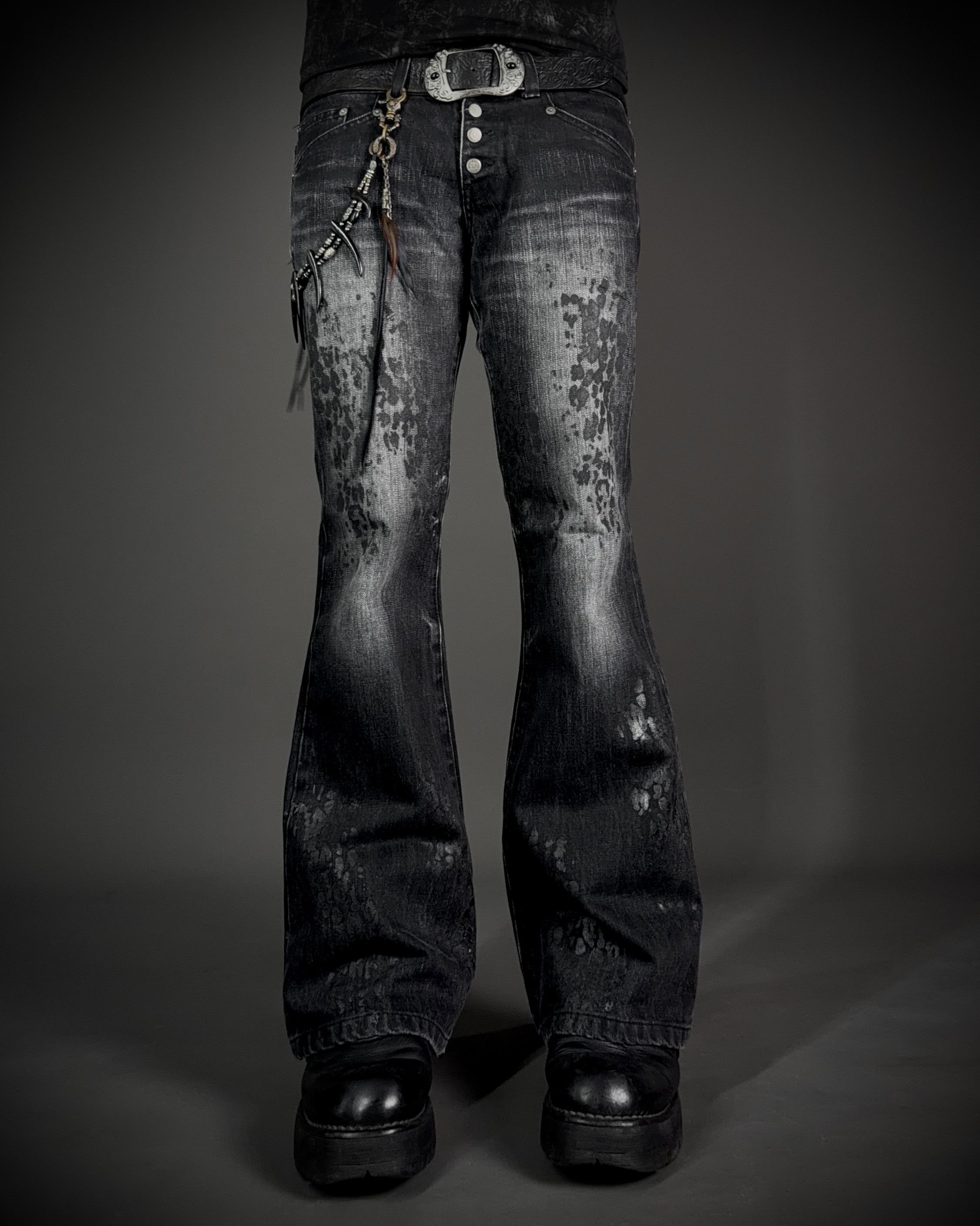 Tornado Mart Tornado Mart Black Leopard Coated Fade Flared Denim Size US 33 - 1 Thumbnail