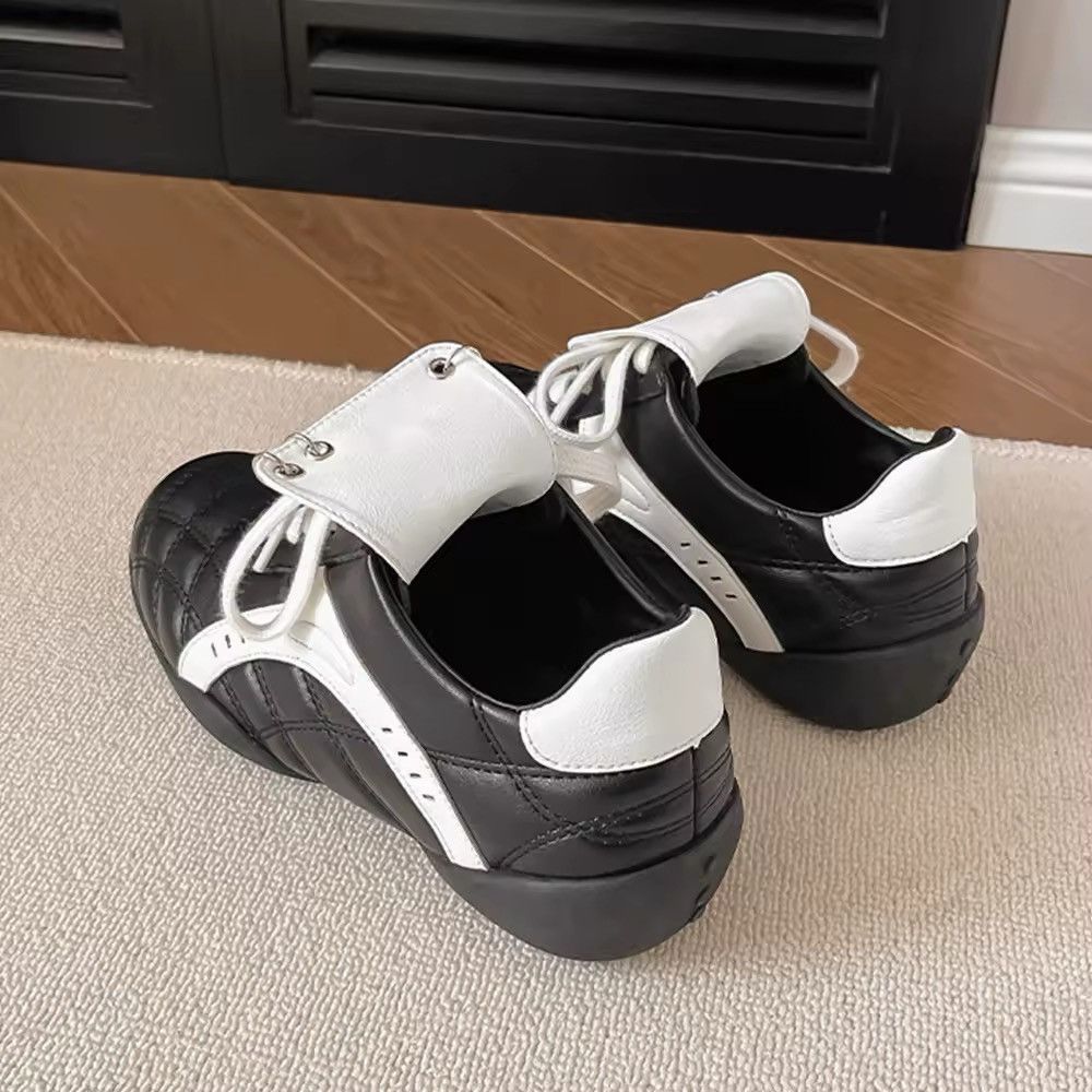 Other Streetwear Black White Football Style Sneakers Unisex Shoes Size US 7 / IT 37 - 4 Thumbnail