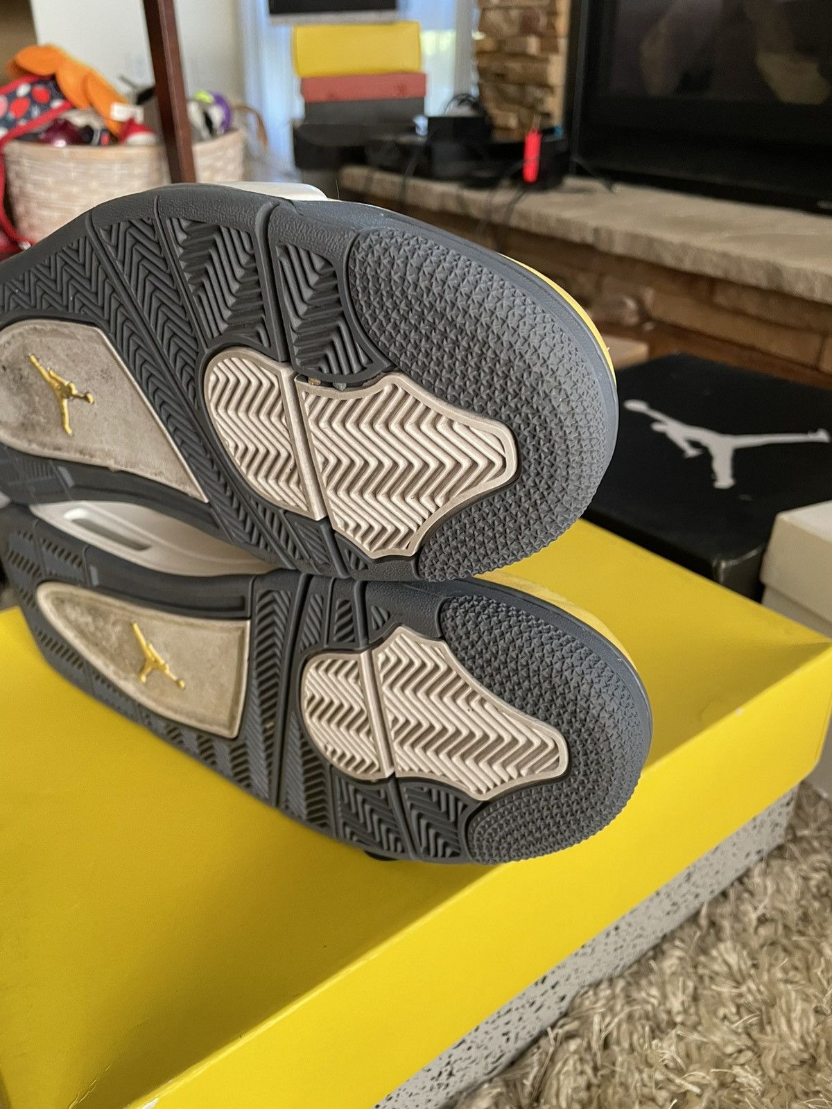 Jordan Brand Jordan 4 Lightning Size US 12 / EU 45 - 11 Thumbnail