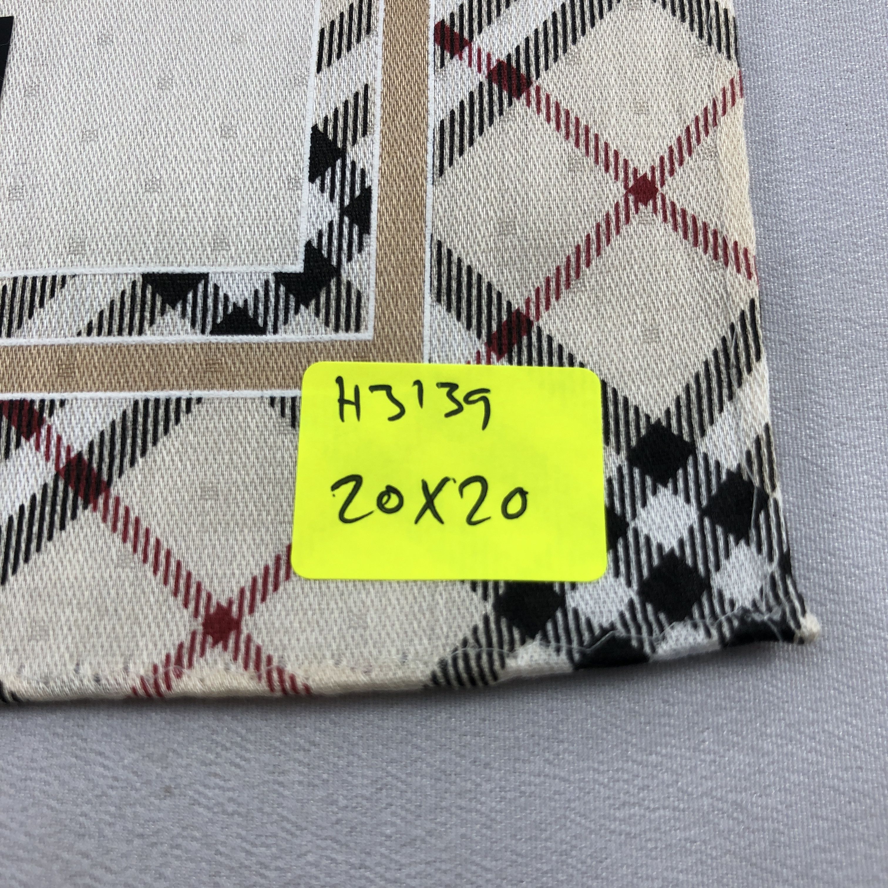 Burberry NWT Burberry Handkerchief Neckerchief Bandana H2823 Size ONE SIZE - 5 Thumbnail
