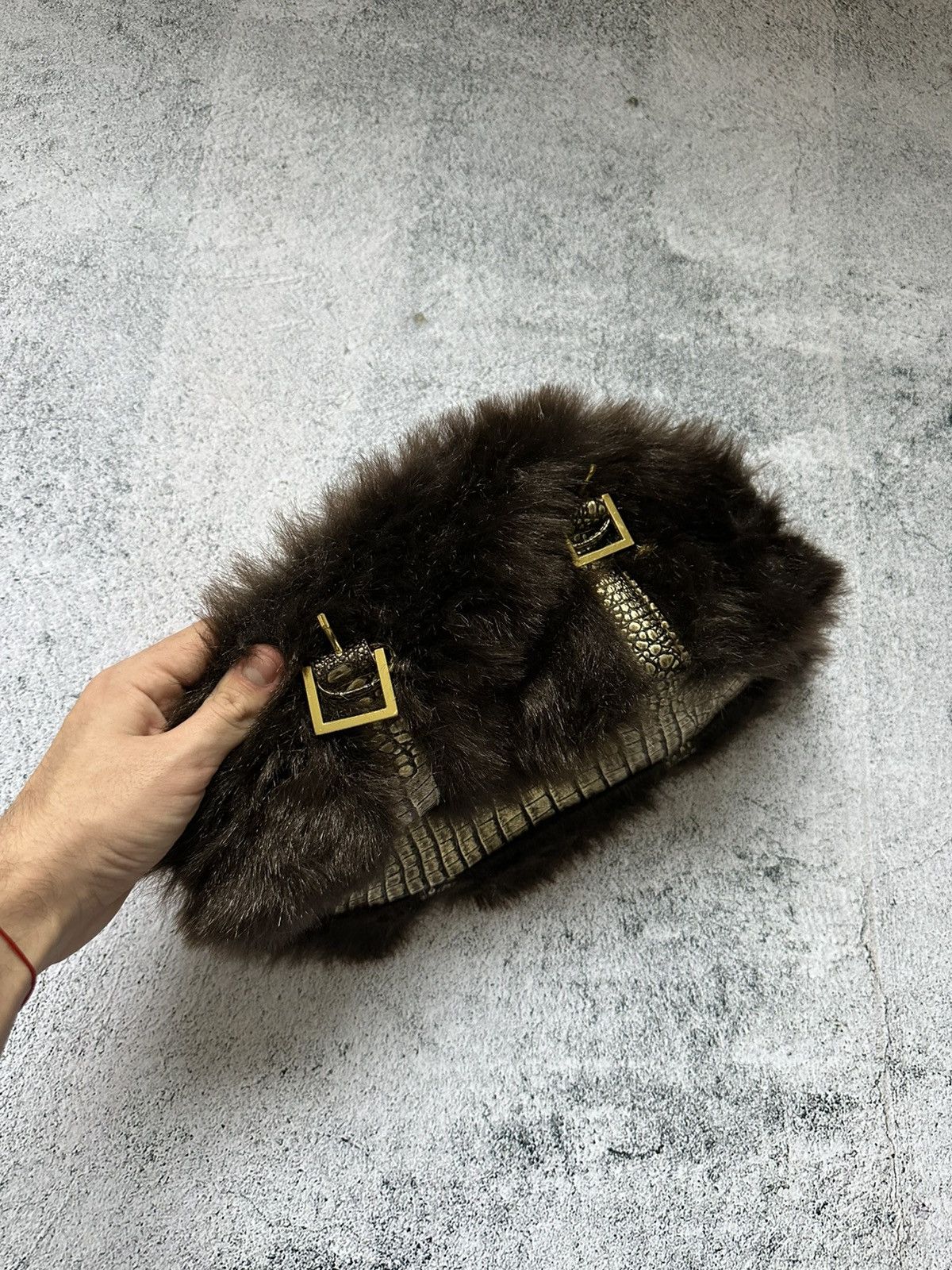 Japanese Brand Faux Fur Handle Bag Japanase Diesel Style Y2K Size ONE SIZE - 4 Thumbnail