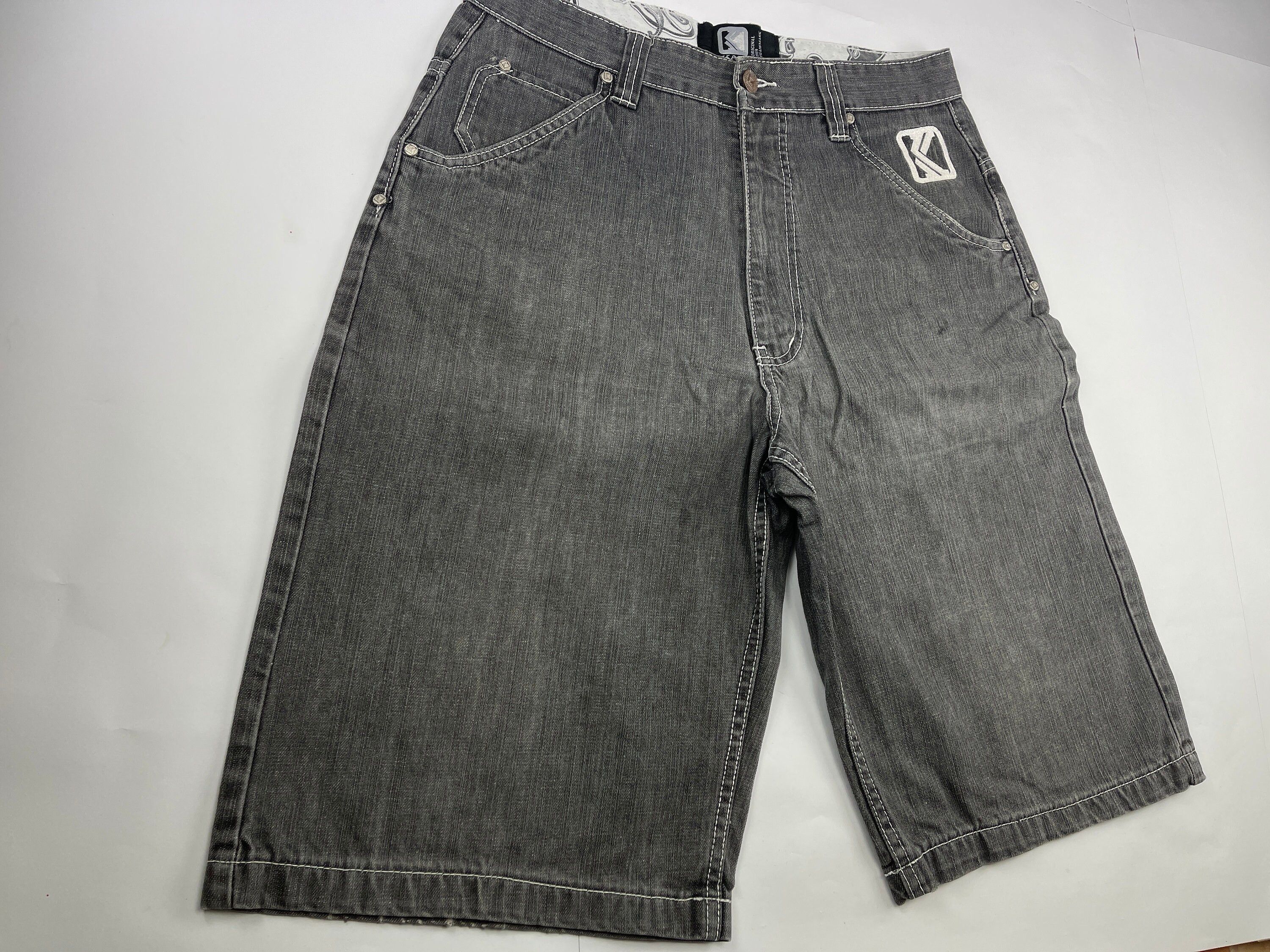 Karl Kani KARL KANI shorts, vintage hip hop baggy jeans, 90s size W 34 Size US 34 / EU 50 - 6 Thumbnail