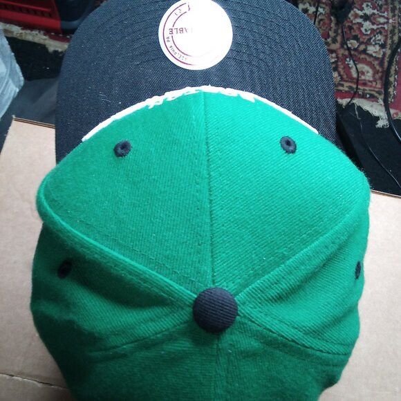 Mitchell & Ness × NBA Deadstock Mitchell & Ness Boston Celtics Snap Hat Cap Size ONE SIZE - 5 Thumbnail