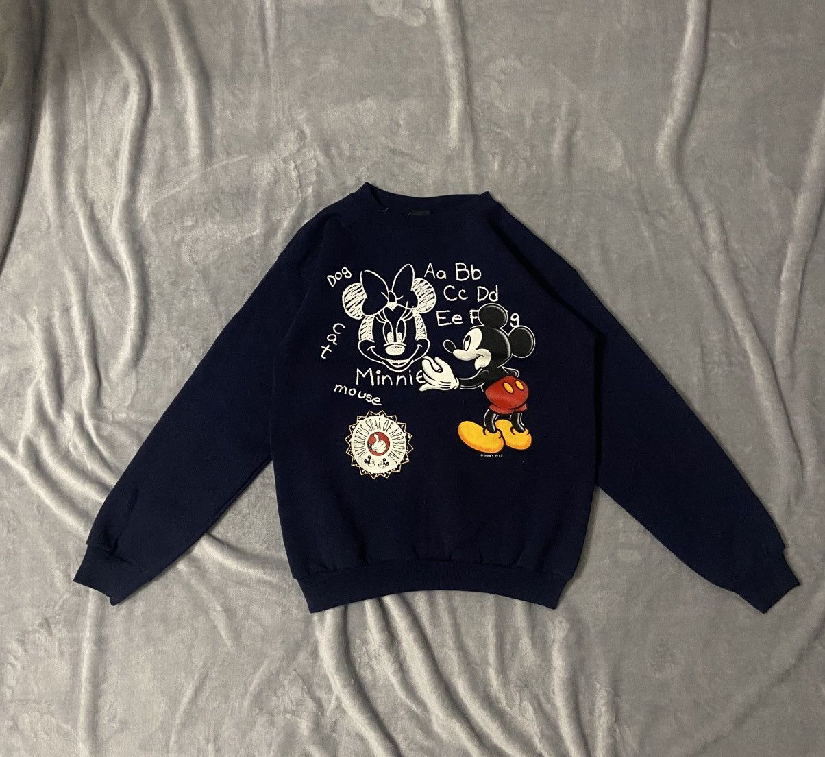 Mickey Mouse Micky Mouse vintage sweater 90s chalkboard Size US M / EU 48-50 / 2 - 1 Thumbnail