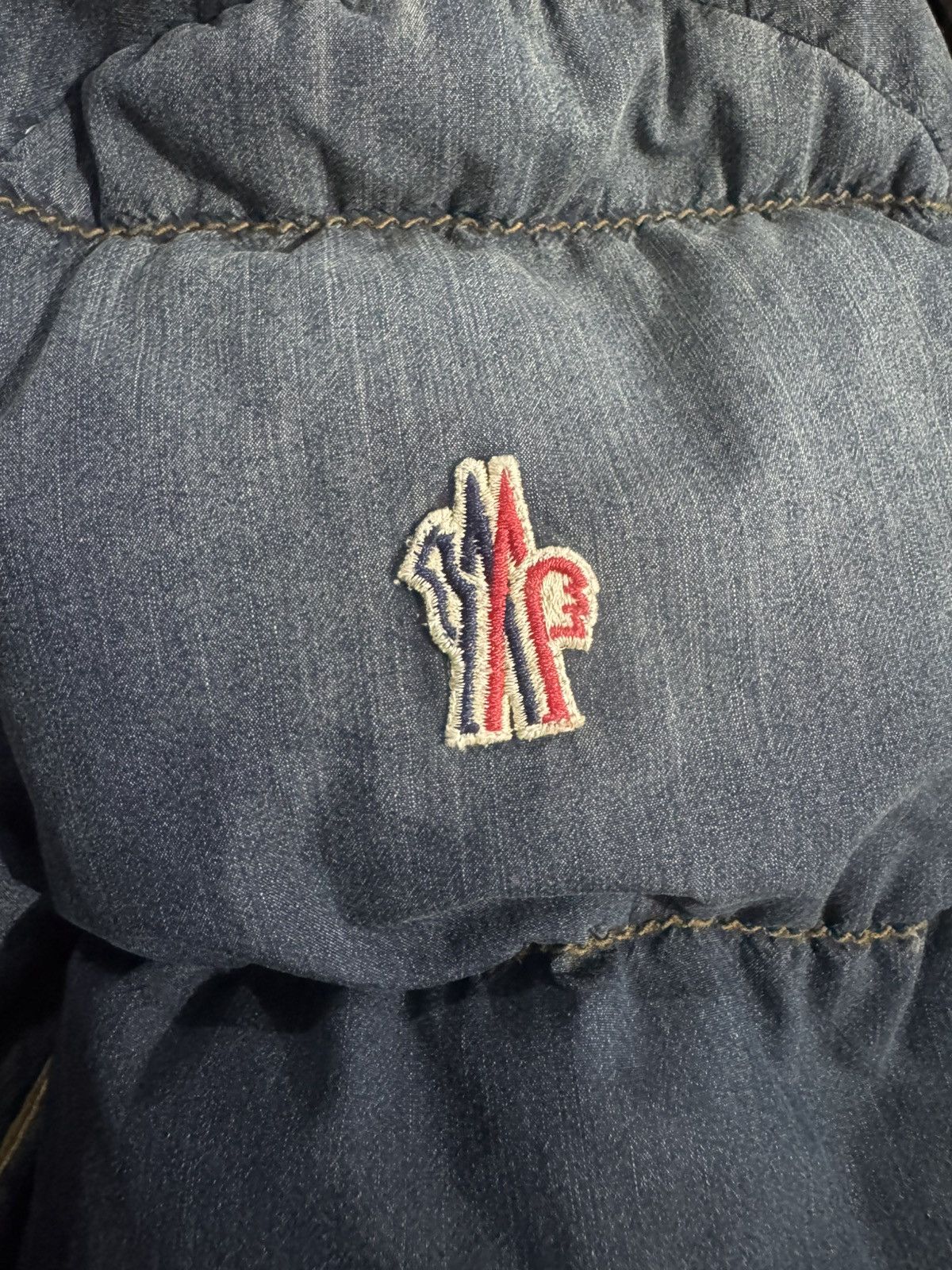 Moncler × Moncler Grenoble Moncler Grenoble Apres-Ski Puffer Corduroy Jacket Denim Blue Size US S / EU 44-46 / 1 - 23 Thumbnail